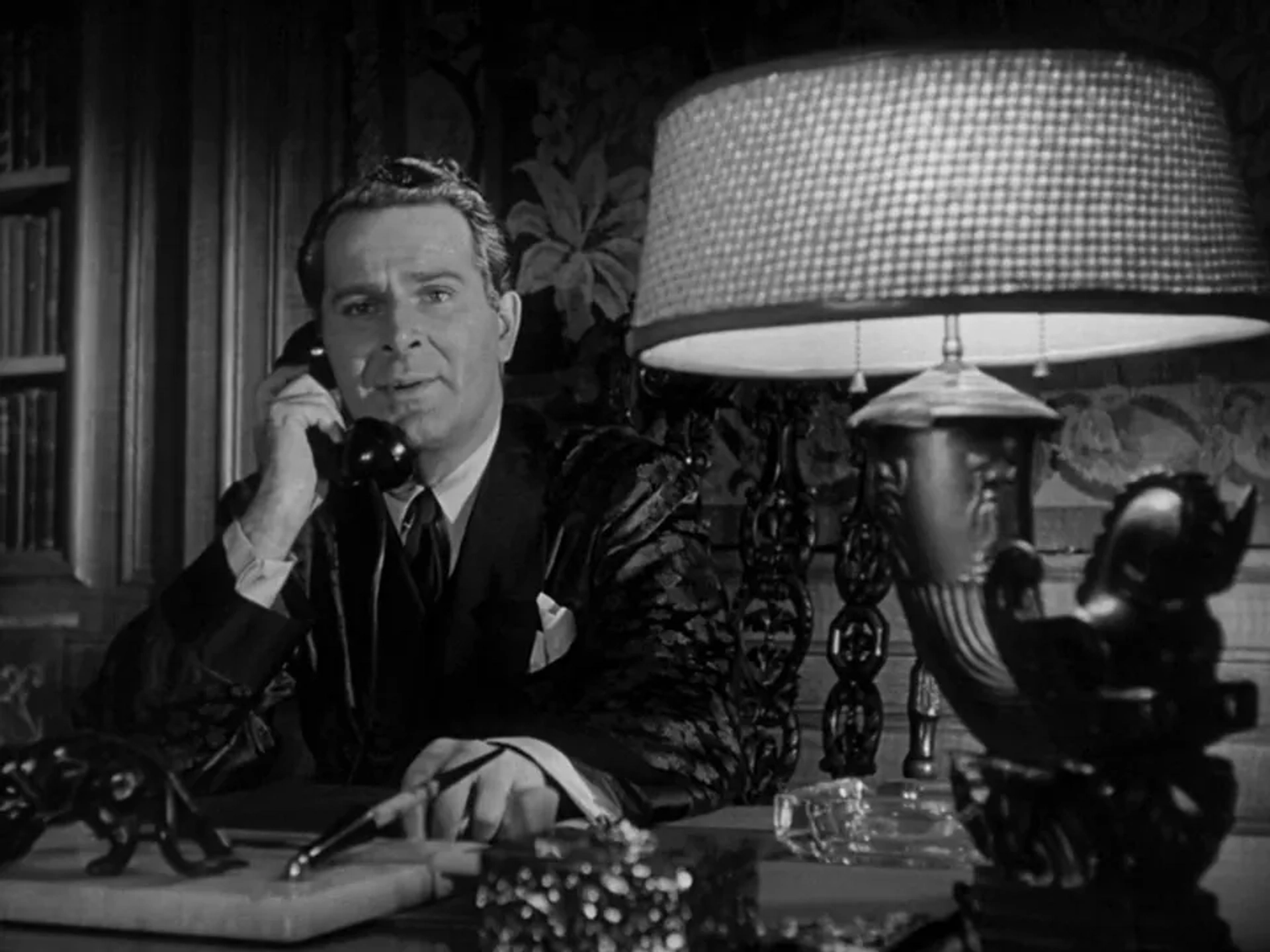 Alexander Scourby in The Big Heat (1953)