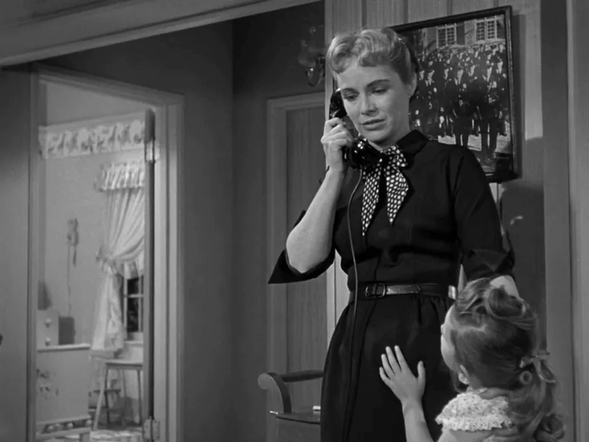 Linda Bennett and Jocelyn Brando in The Big Heat (1953)