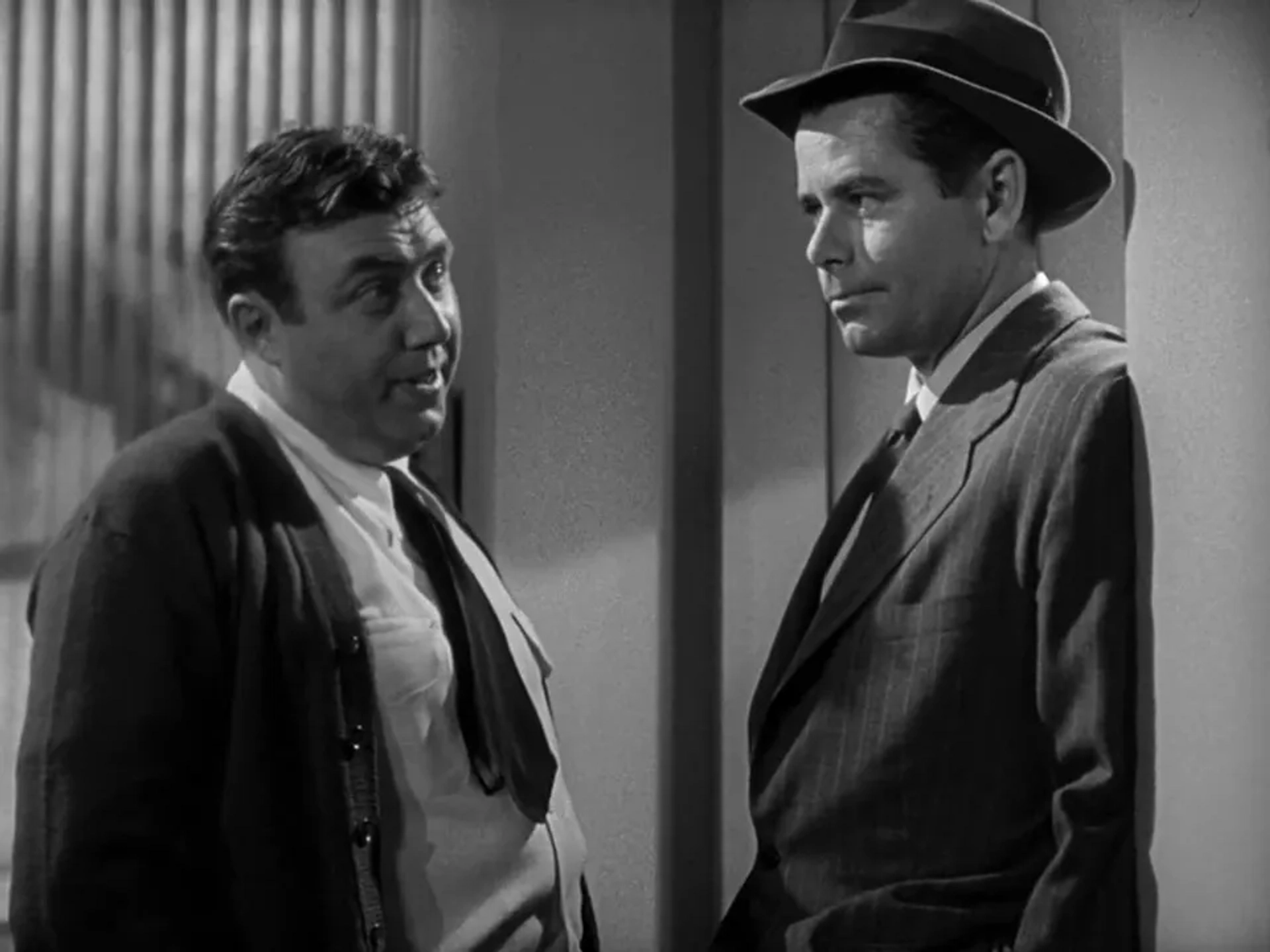 Glenn Ford and Peter Whitney in The Big Heat (1953)