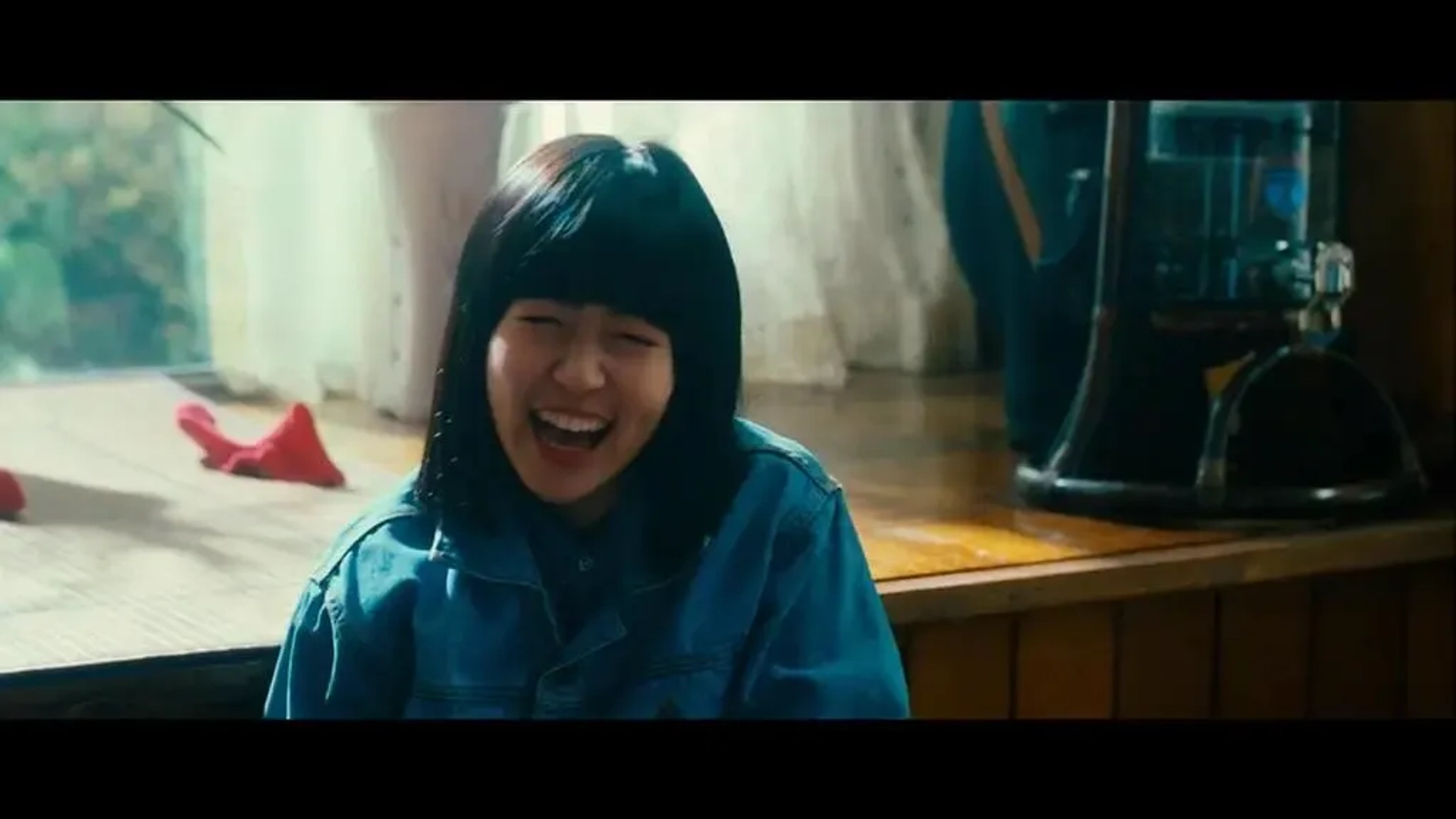 Shim Eun-kyung in Sunny (2011)