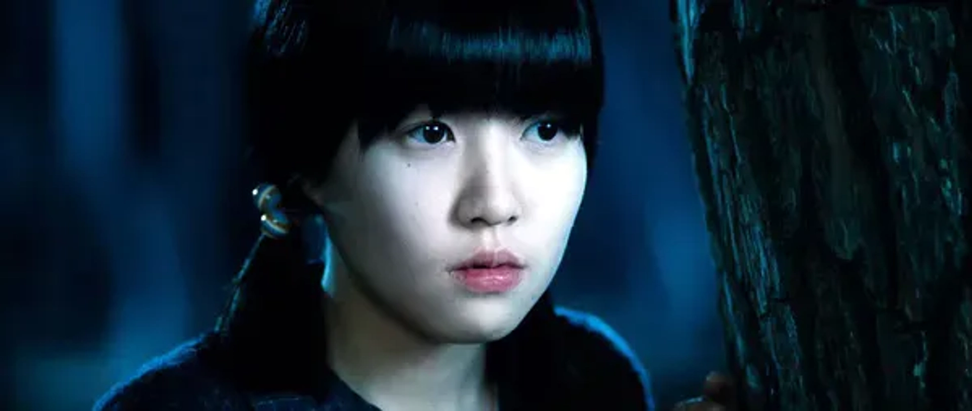 Shim Eun-kyung in Sunny (2011)