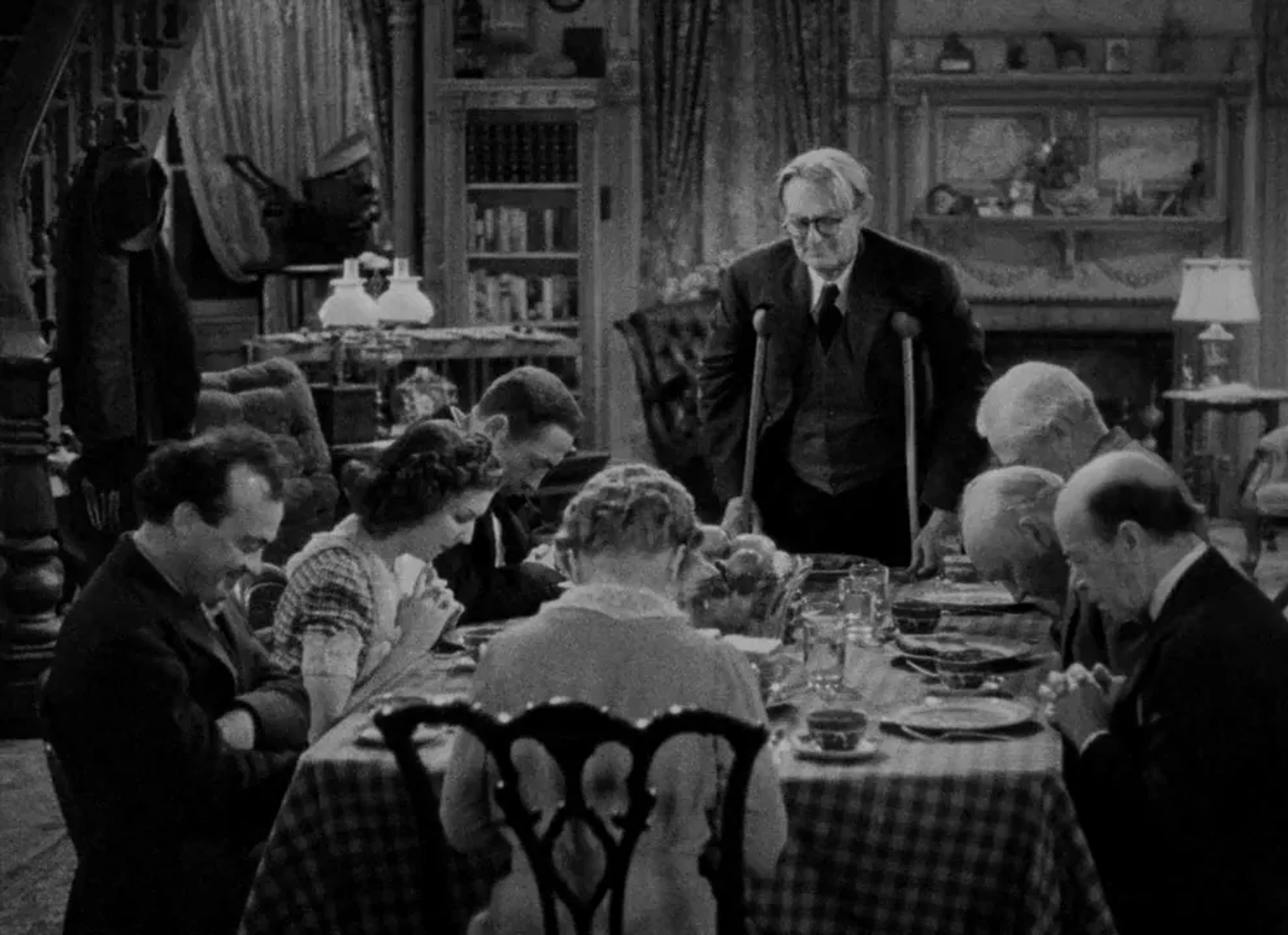 Lionel Barrymore, Spring Byington, Mischa Auer, Samuel S. Hinds, Halliwell Hobbes, Donald Meek, Ann Miller, and Dub Taylor in You Can't Take It with You (1938)