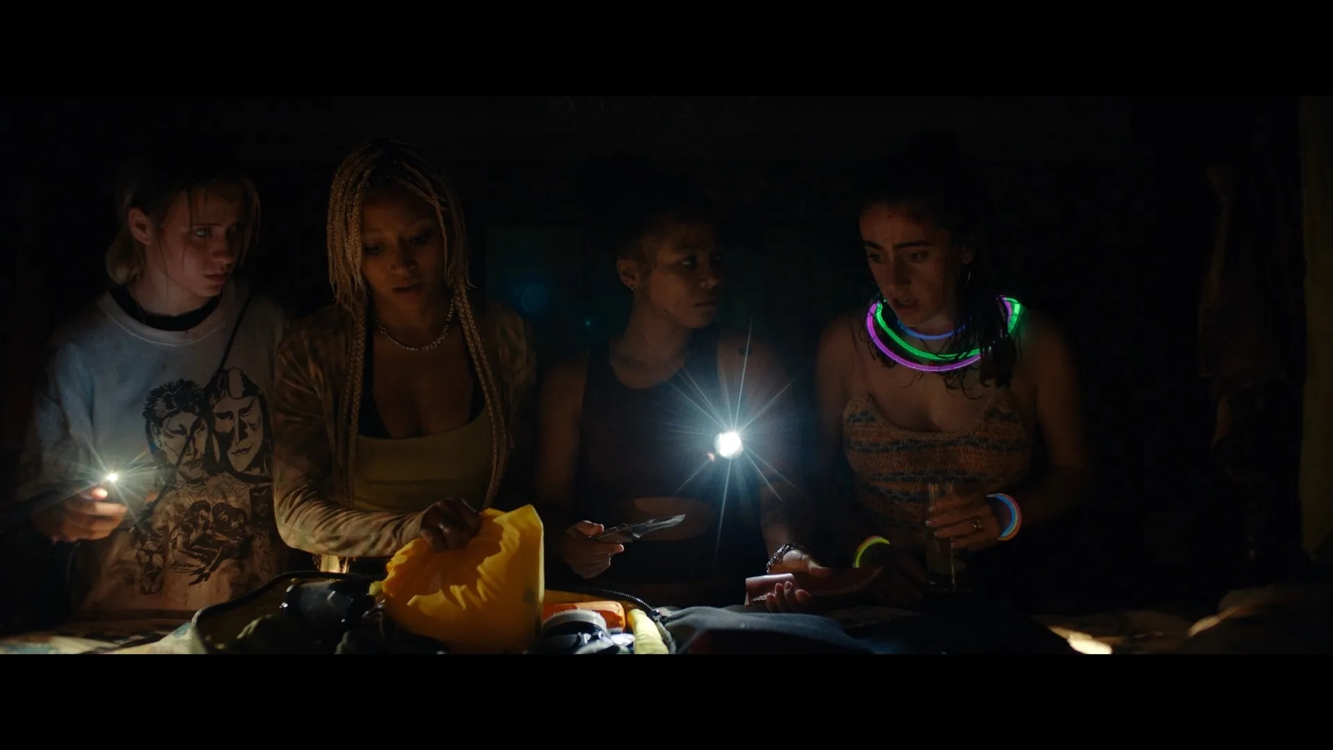 Amandla Stenberg, Rachel Sennott, Maria Bakalova, and Myha'la in Bodies Bodies Bodies (2022)