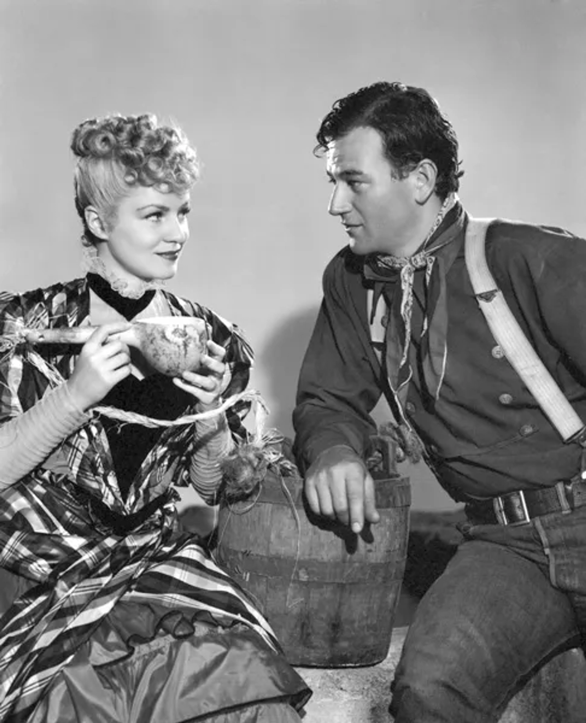 John Wayne and Claire Trevor in Stagecoach (1939)