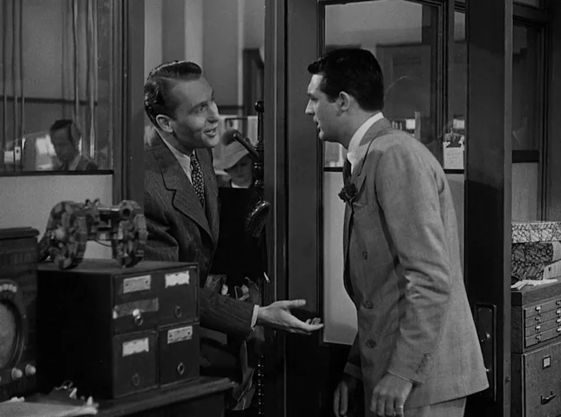 Cary Grant and Ralph Bellamy in His Girl Friday (1940)
