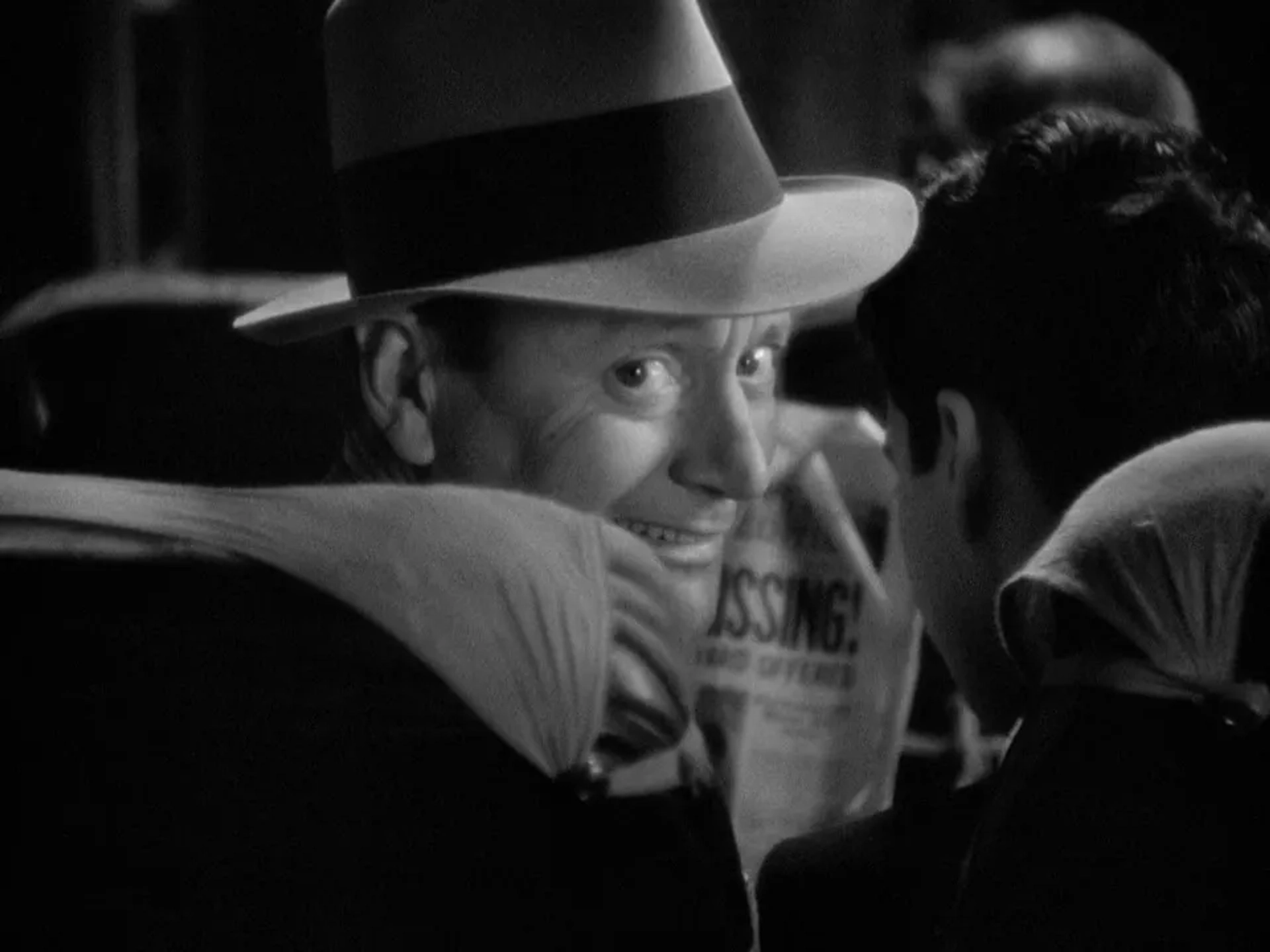 Roscoe Karns in It Happened One Night (1934)