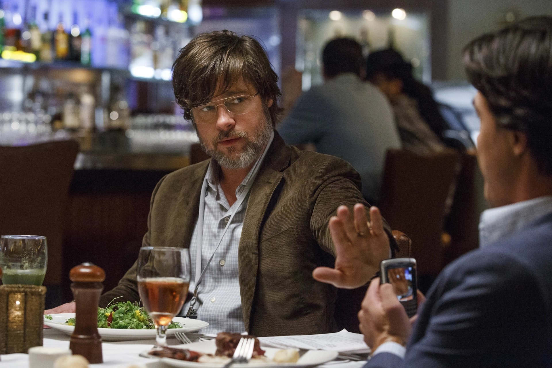 Brad Pitt and Finn Wittrock in The Big Short (2015)