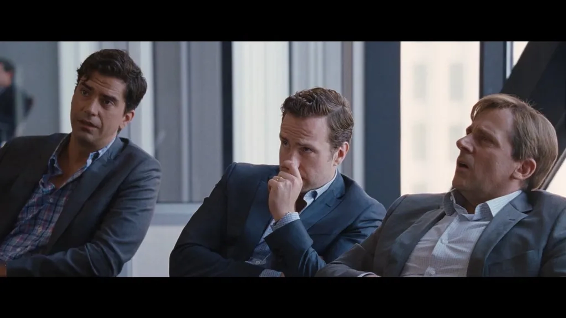 Hamish Linklater and Rafe Spall in The Big Short (2015)