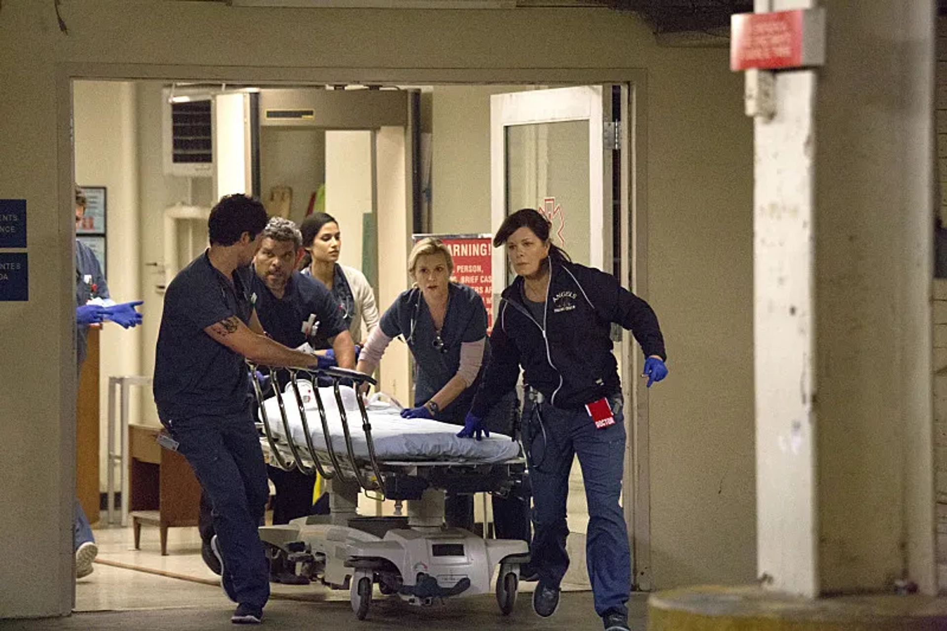 Marcia Gay Harden, Luis Guzmán, Bonnie Somerville, Benjamin Hollingsworth, Melanie Chandra, and Harry Ford in Code Black (2015)