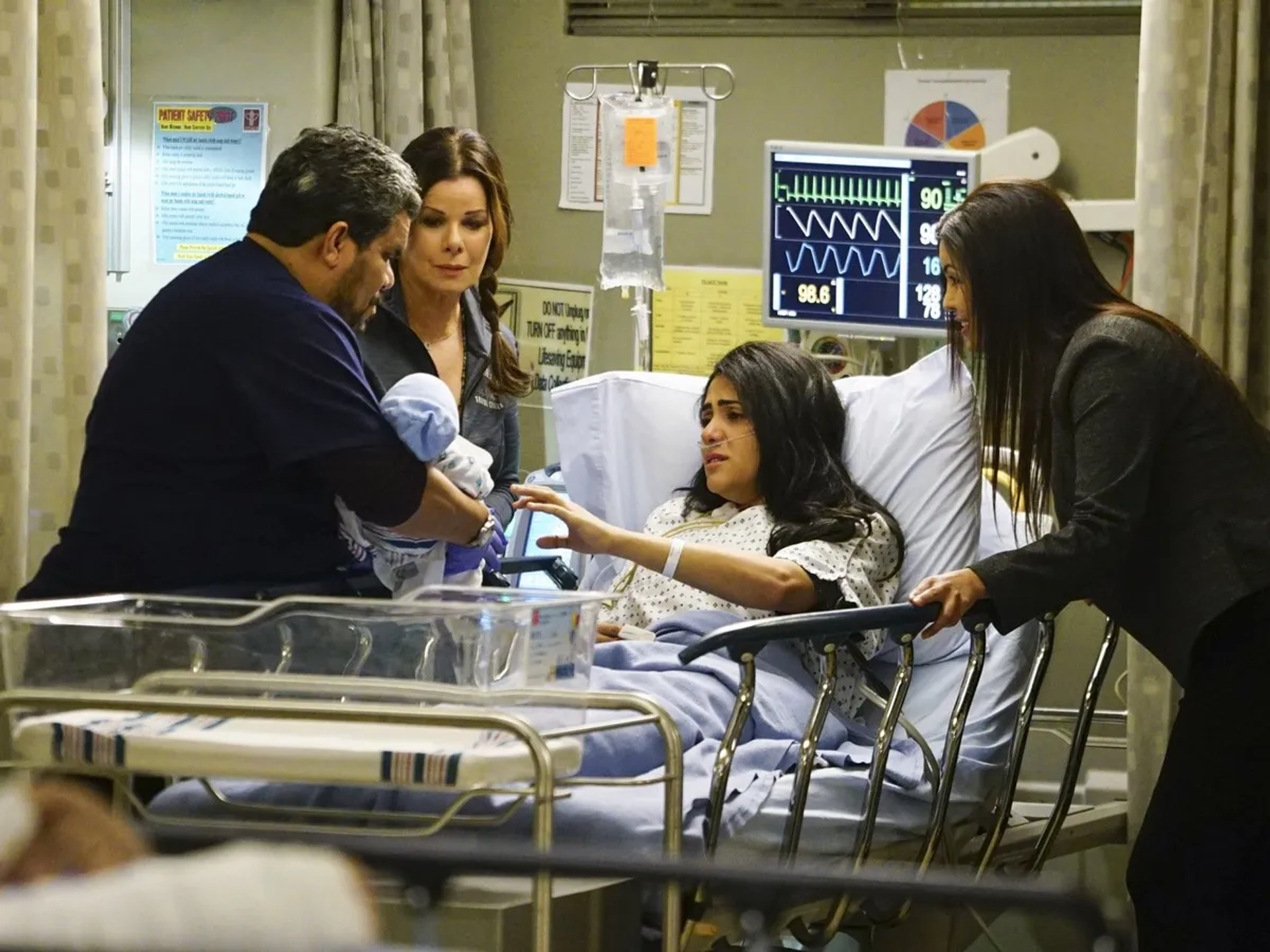 Marcia Gay Harden, Luis Guzmán, and Rita Khori in Code Black (2015)