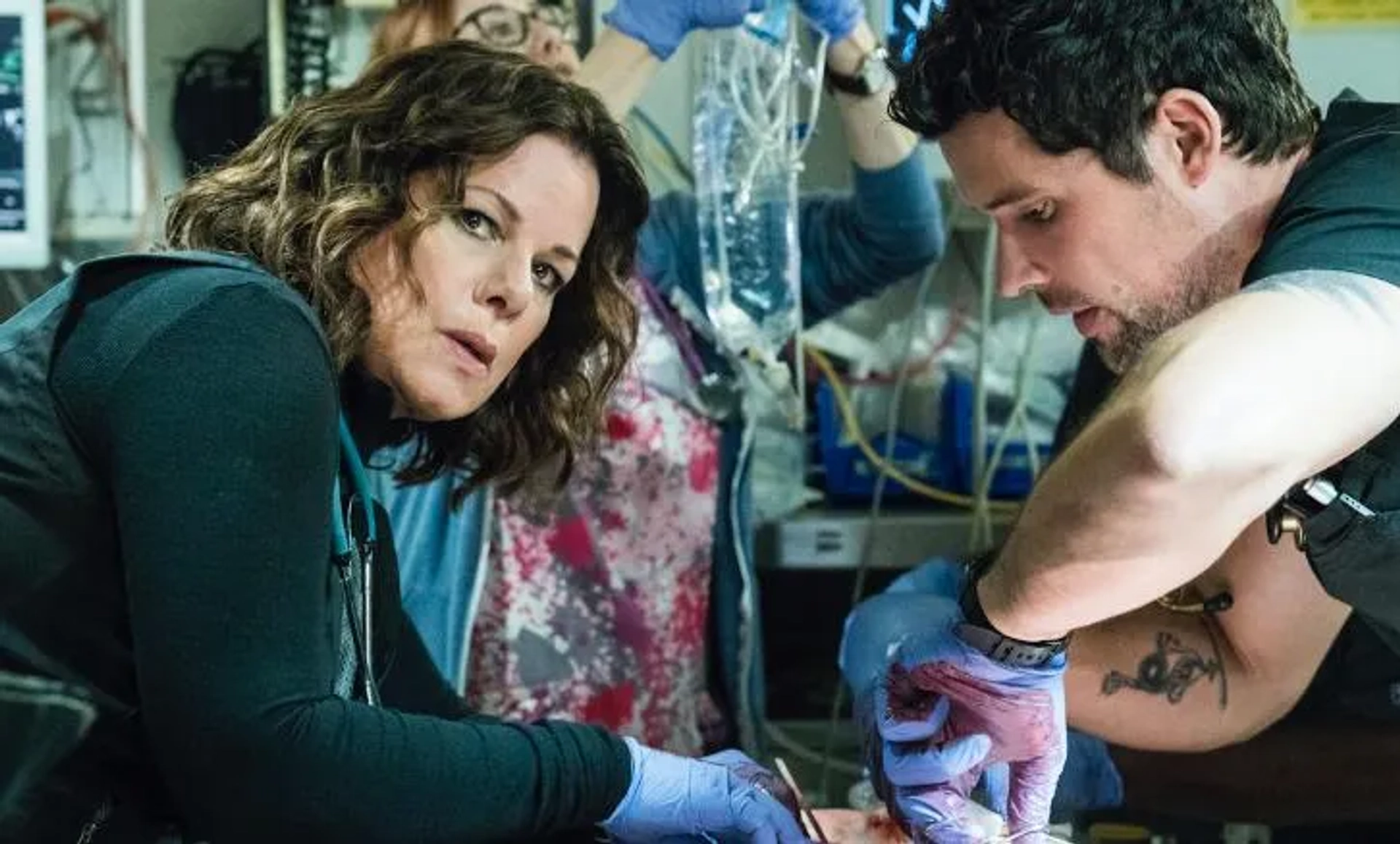 Marcia Gay Harden and Benjamin Hollingsworth in Code Black (2015)