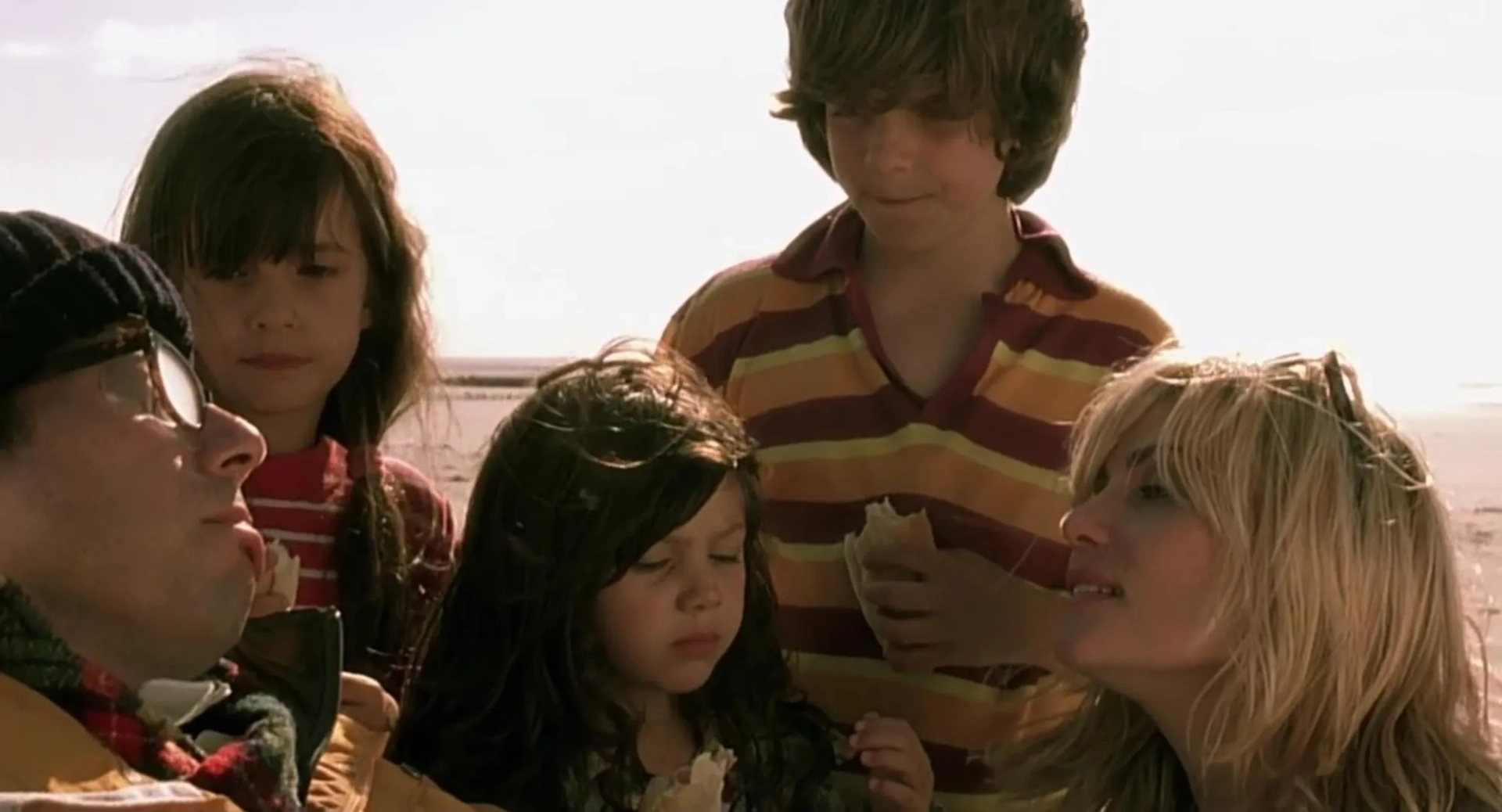 Mathieu Amalric, Emmanuelle Seigner, Fiorella Campanella, Théo Sampaio, and Talina Boyaci in The Diving Bell and the Butterfly (2007)