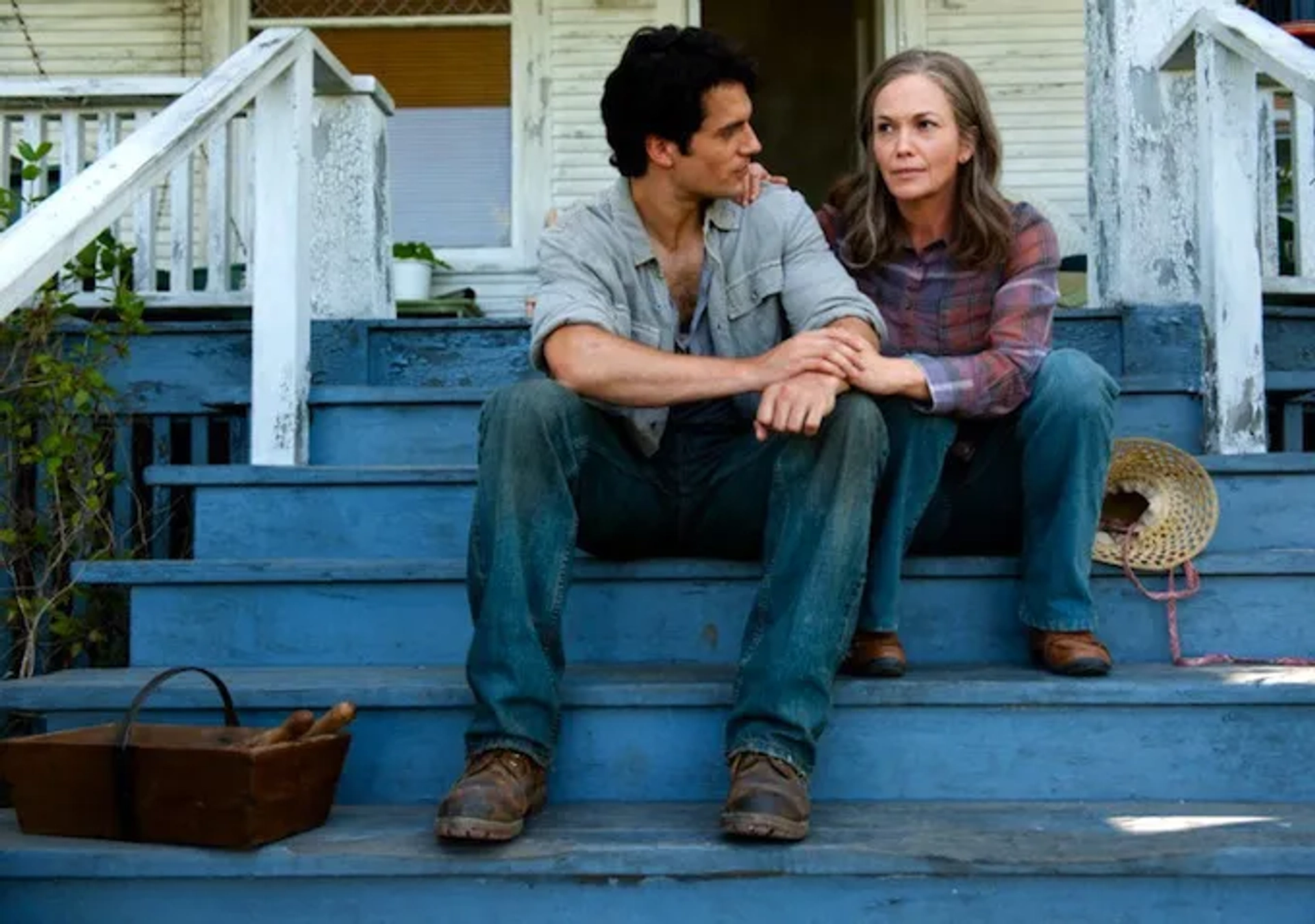 Diane Lane and Henry Cavill in Man of Steel (2013)