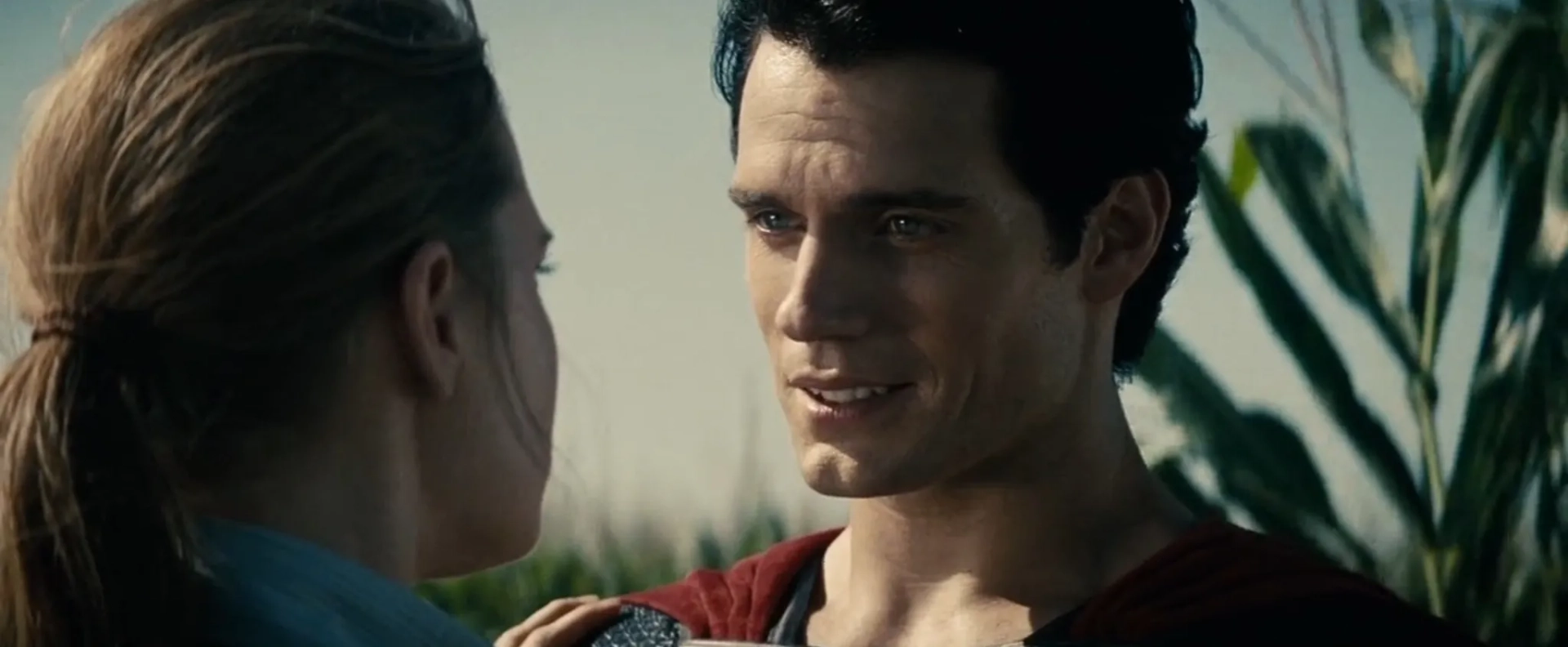 Amy Adams and Henry Cavill in Man of Steel (2013)