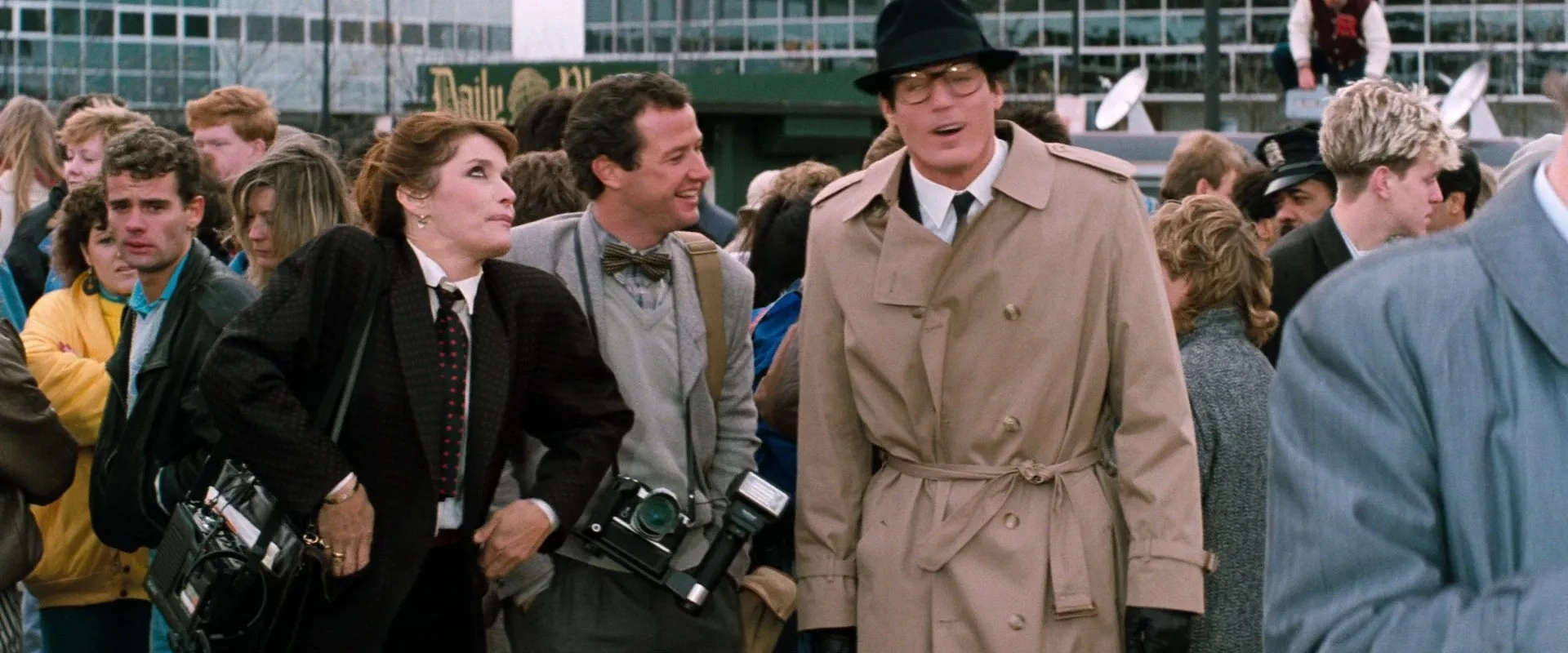 Christopher Reeve, Margot Kidder, and Marc McClure in Superman IV: The Quest for Peace (1987)