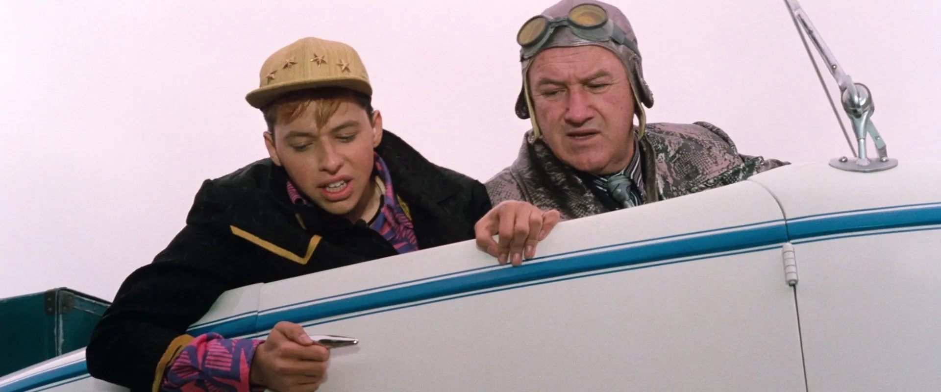 Gene Hackman and Jon Cryer in Superman IV: The Quest for Peace (1987)