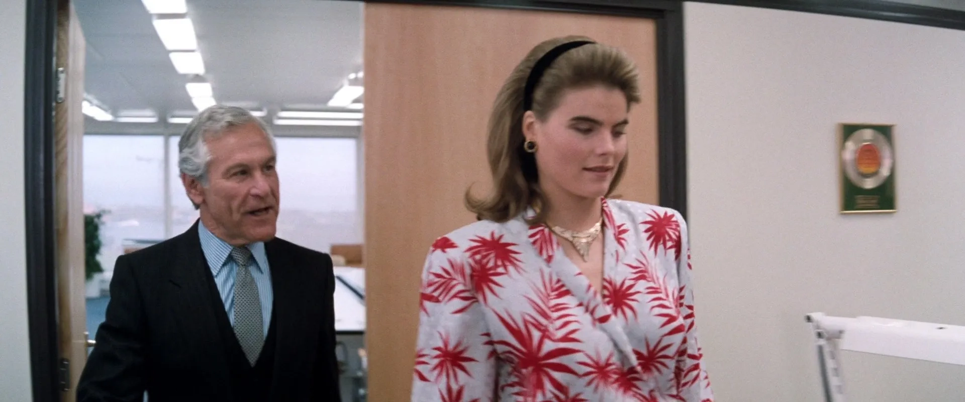 Mariel Hemingway and Sam Wanamaker in Superman IV: The Quest for Peace (1987)