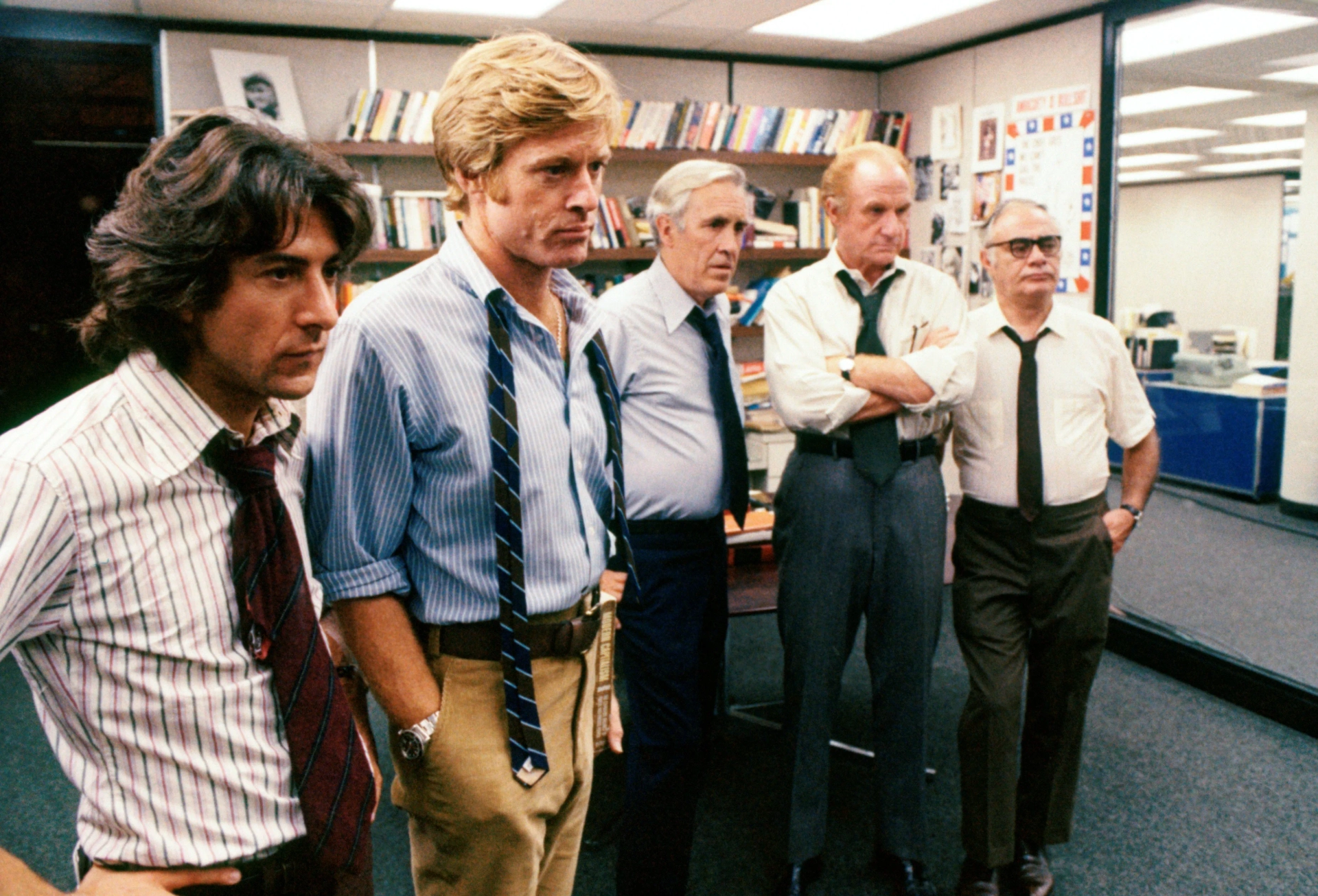 Dustin Hoffman, Robert Redford, Martin Balsam, Jason Robards, and Jack Warden in All the President's Men (1976)