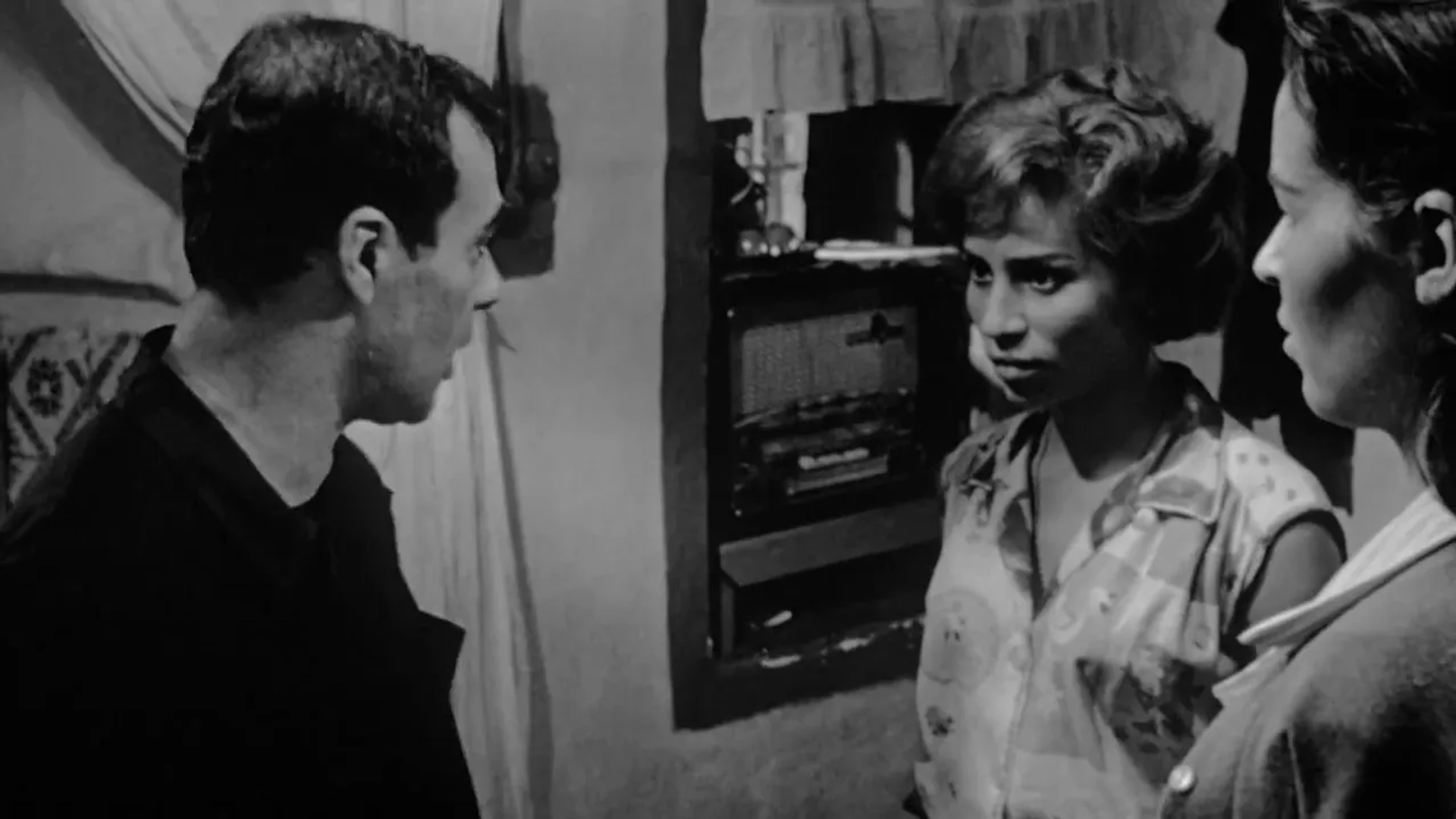 Fouzia El Kader and Yacef Saadi in The Battle of Algiers (1966)