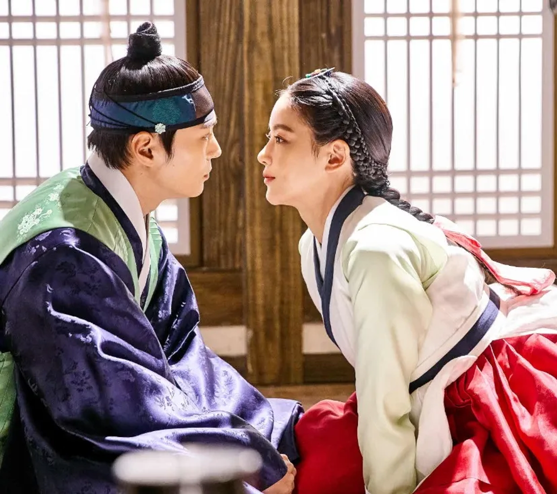 Yeopgijeogin Geunyeo (2017)