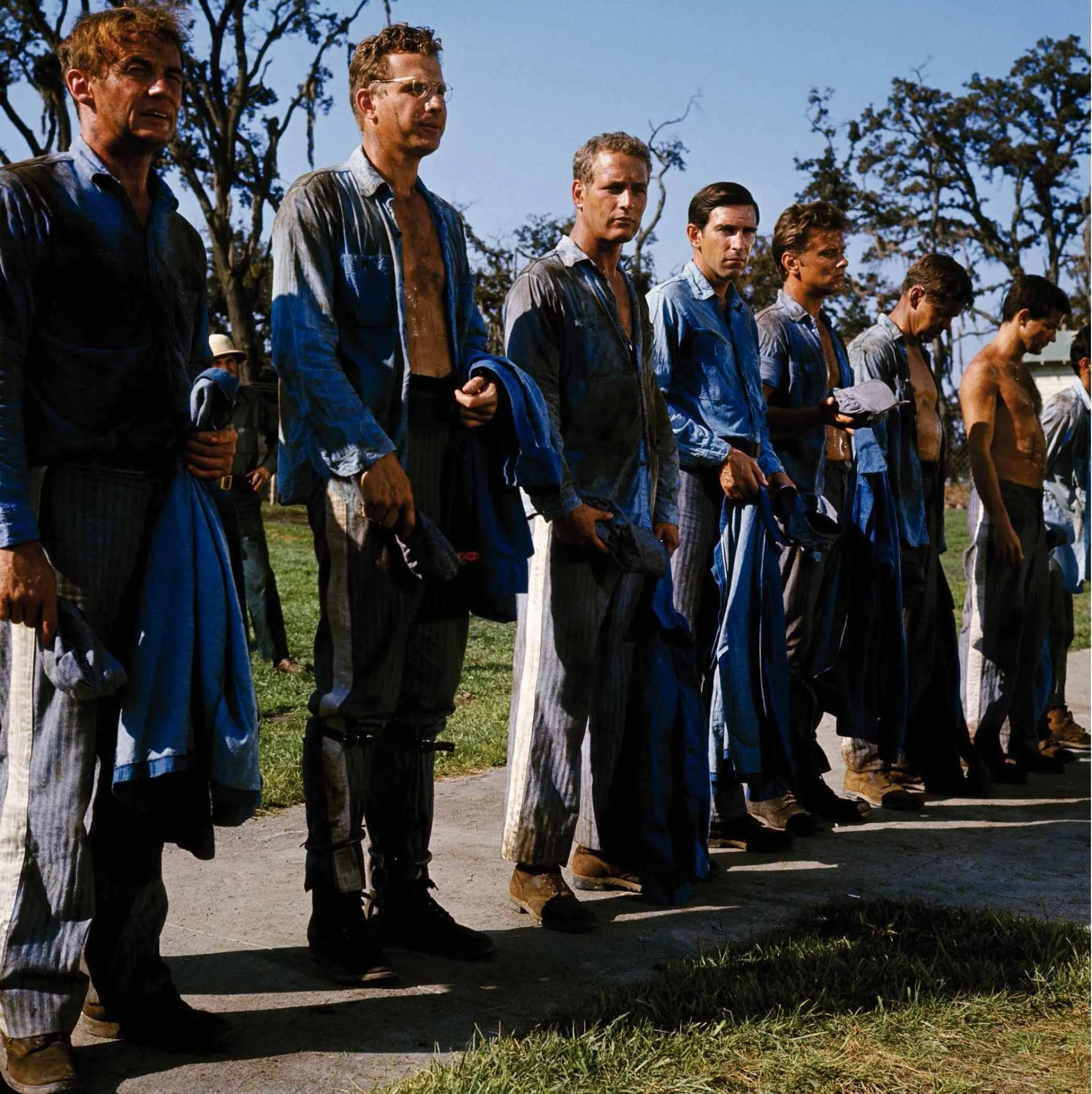 Paul Newman, J.D. Cannon, Richard Davalos, Wayne Rogers, and Ralph Waite in Cool Hand Luke (1967)