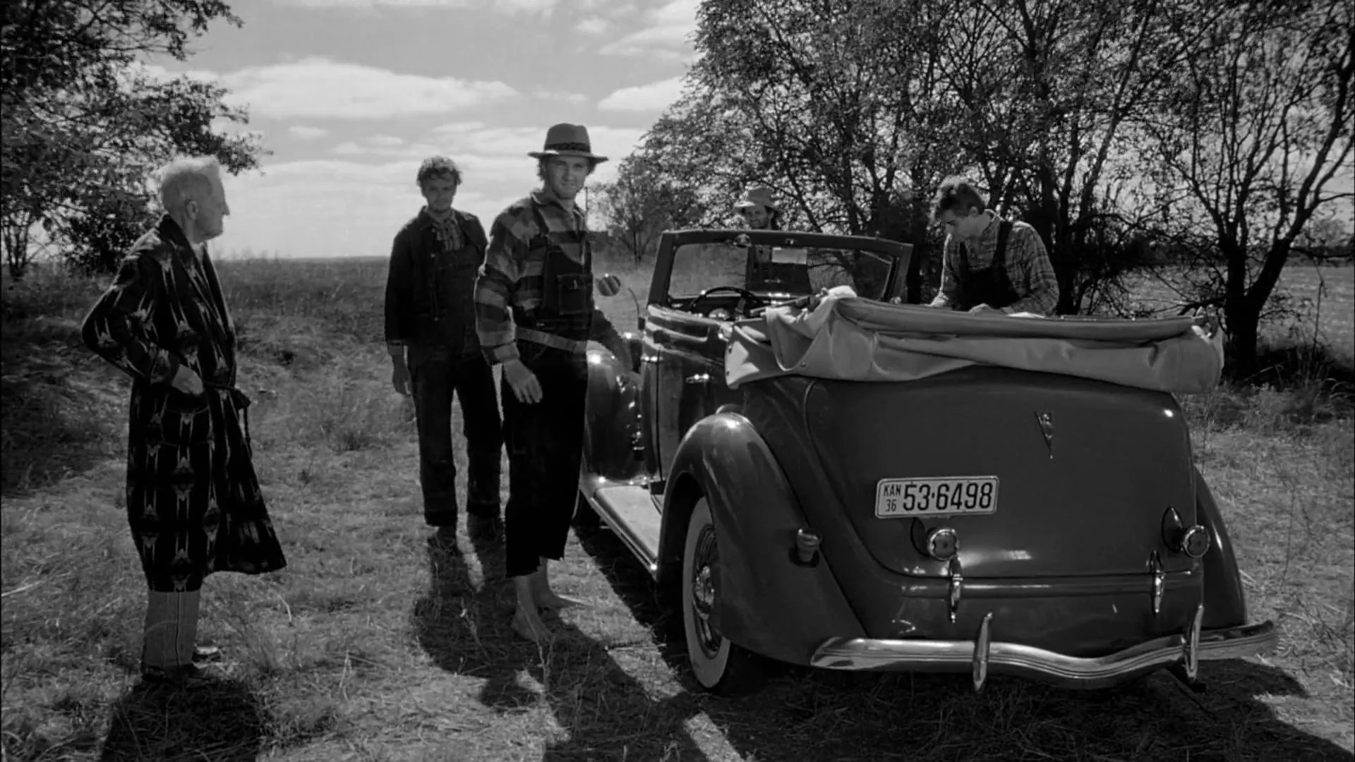 Randy Quaid, Tandy Arnold, Dennis Beden, Gilbert Milton, and Vernon Schwanke in Paper Moon (1973)