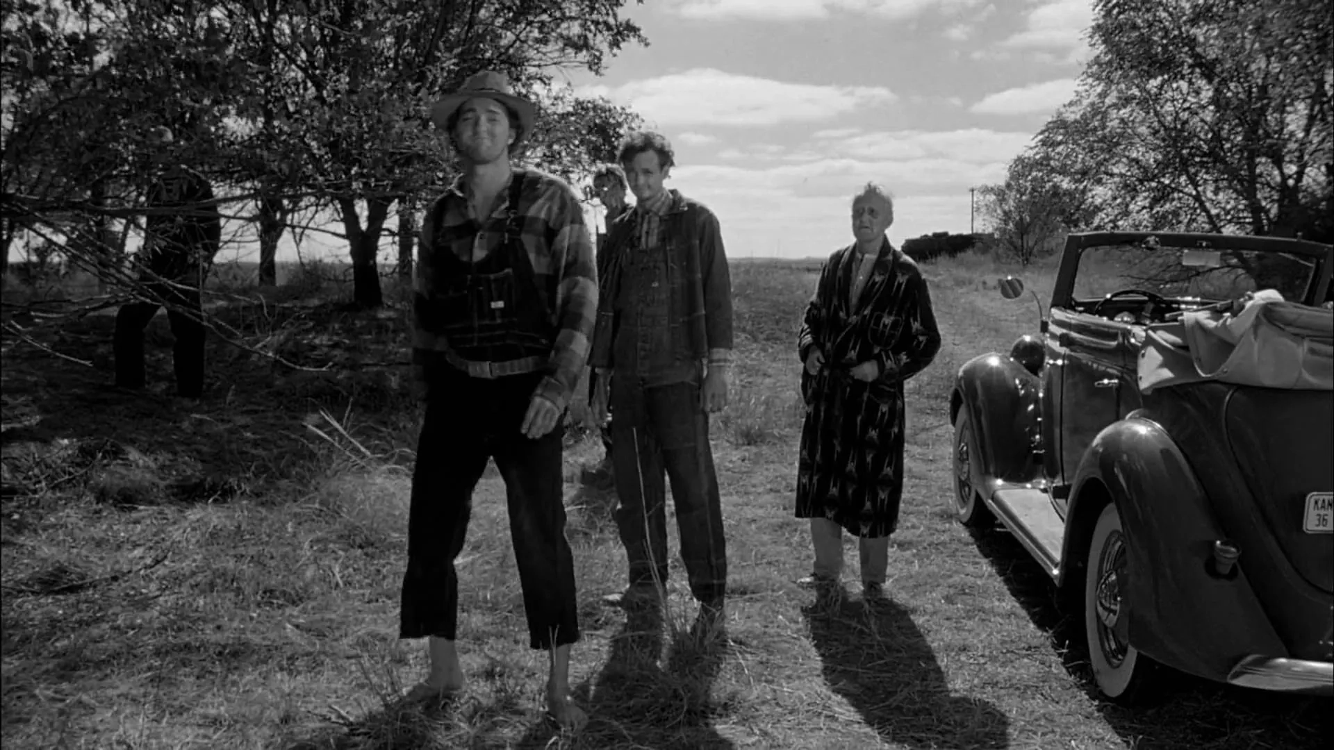 Randy Quaid, Tandy Arnold, Dennis Beden, Gilbert Milton, and Vernon Schwanke in Paper Moon (1973)