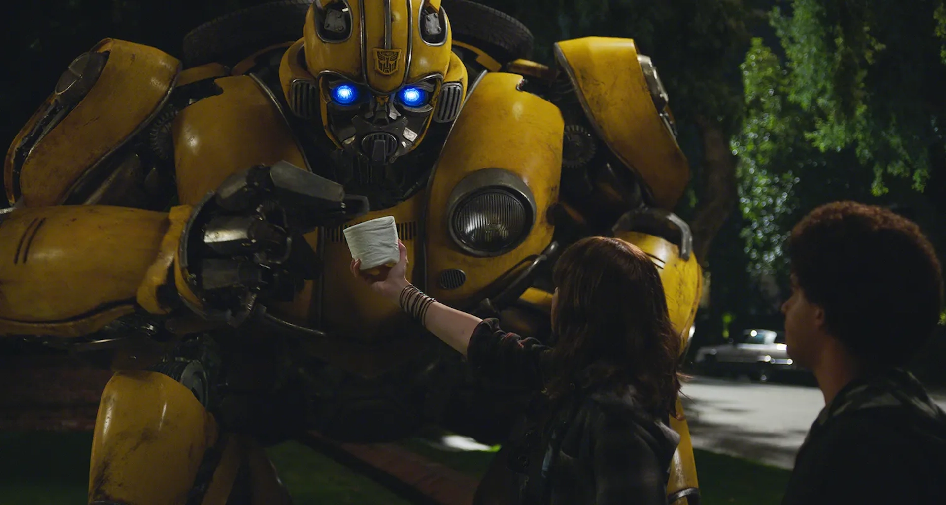 Hailee Steinfeld, Dylan O'Brien, and Jorge Lendeborg Jr. in Bumblebee (2018)