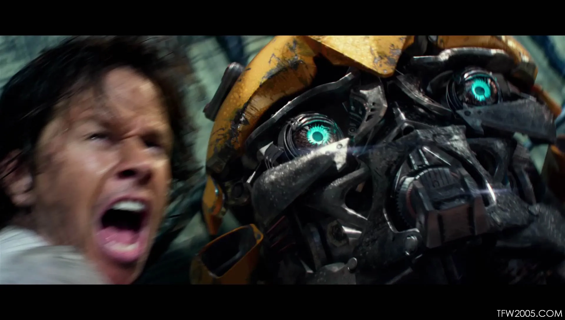 Mark Wahlberg and Erik Aadahl in Transformers: The Last Knight (2017)