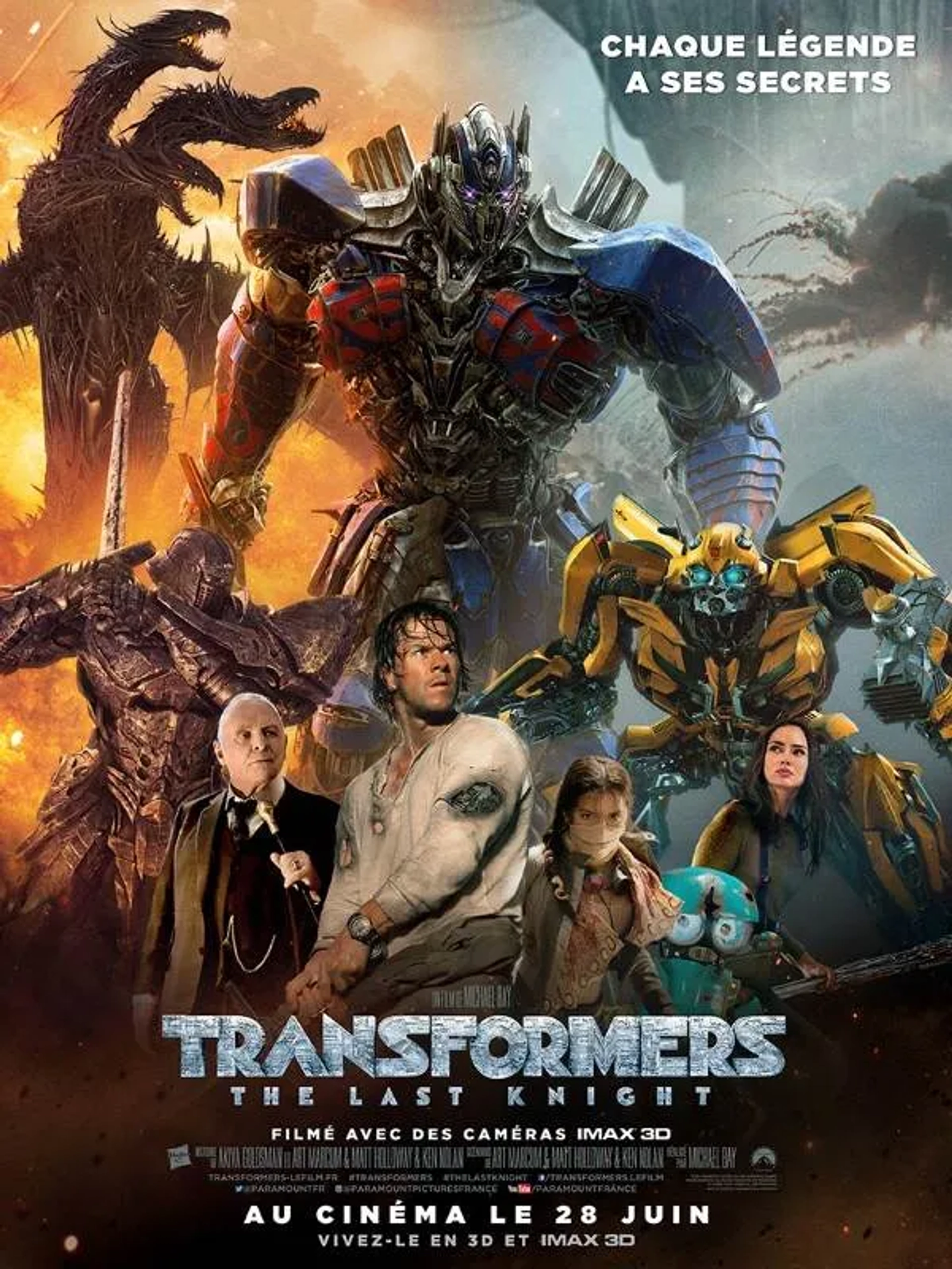 Anthony Hopkins, Mark Wahlberg, Erik Aadahl, Peter Cullen, Reno Wilson, Laura Haddock, and Isabela Merced in Transformers: The Last Knight (2017)