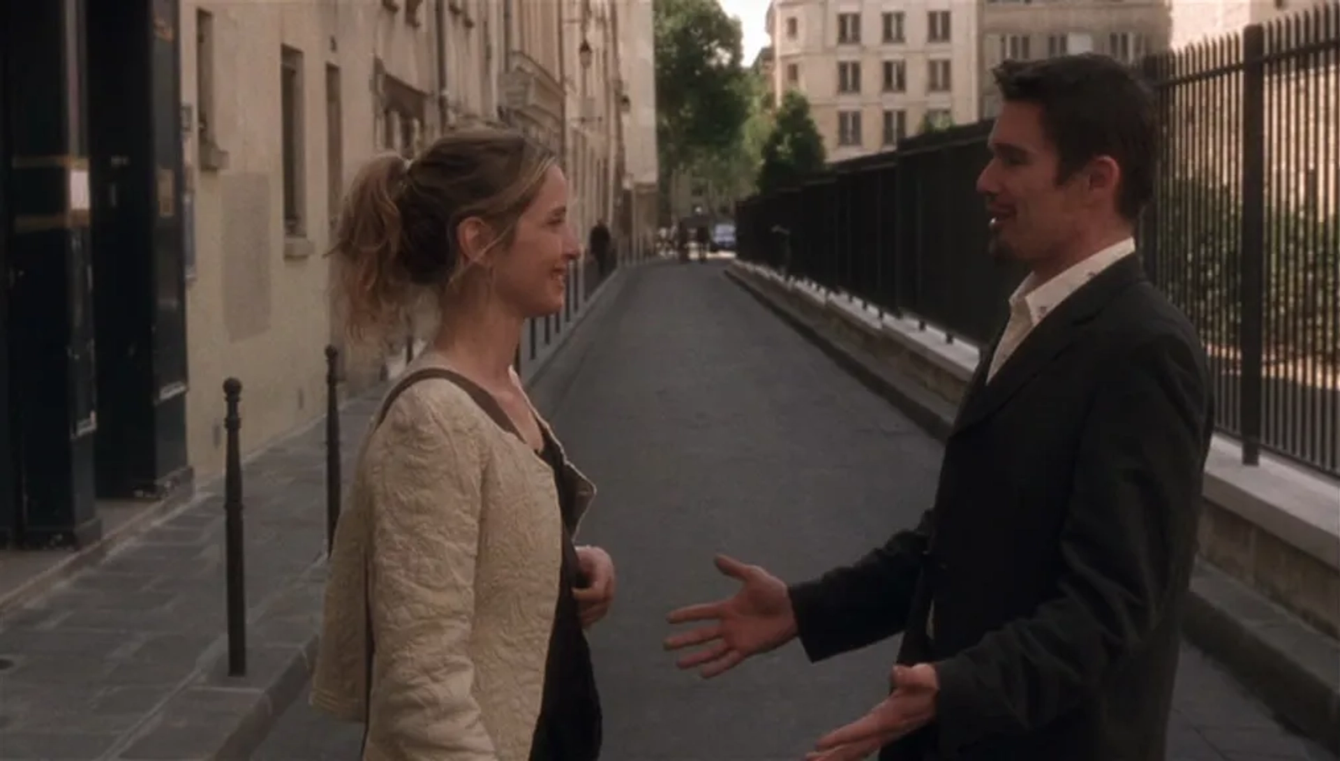 Ethan Hawke and Julie Delpy in Before Sunset (2004)