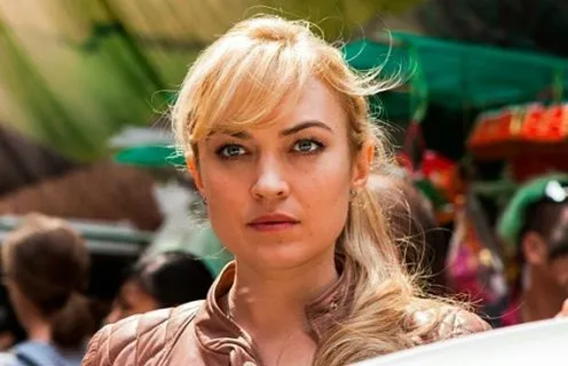 Sophia Myles in Transformers: Age of Extinction (2014)