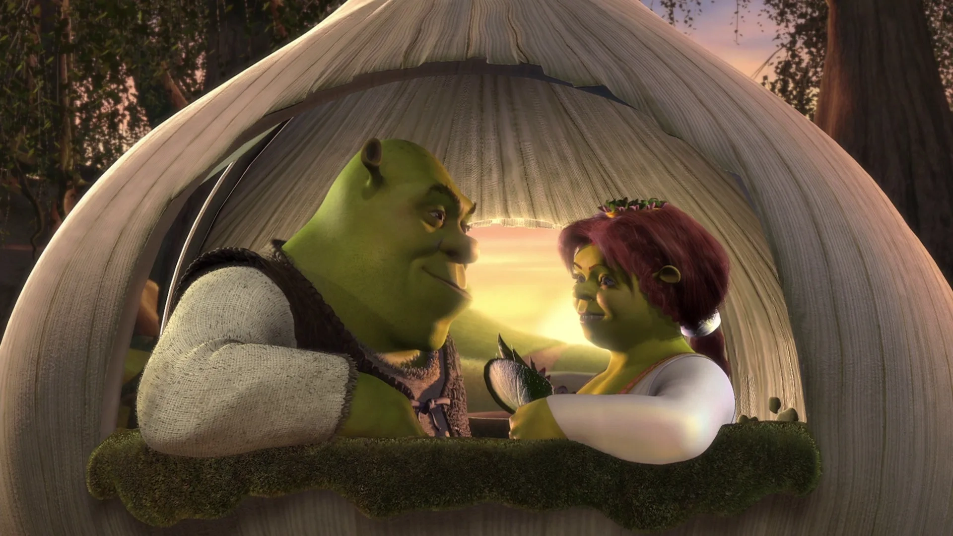Cameron Diaz and Mike Myers in Shrek (2001)