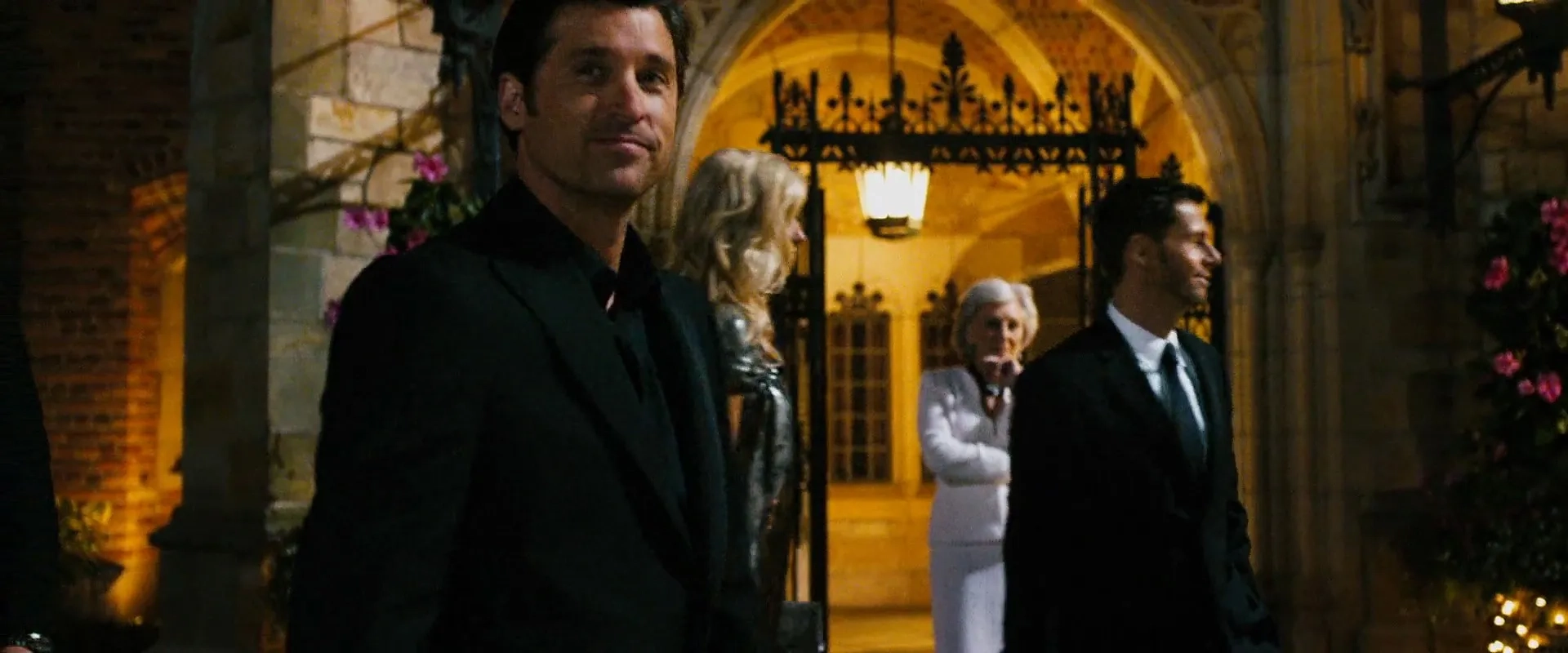 Patrick Dempsey and Kaitlan Welton in Transformers: Dark of the Moon (2011)