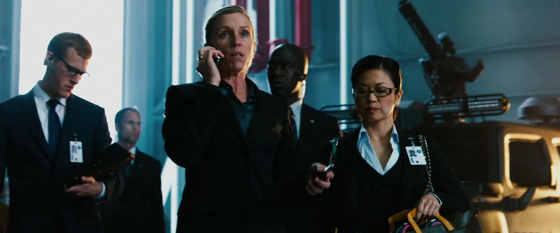 Frances McDormand, Keiko Agena, Jason Endicott, and Bob Kaye in Transformers: Dark of the Moon (2011)