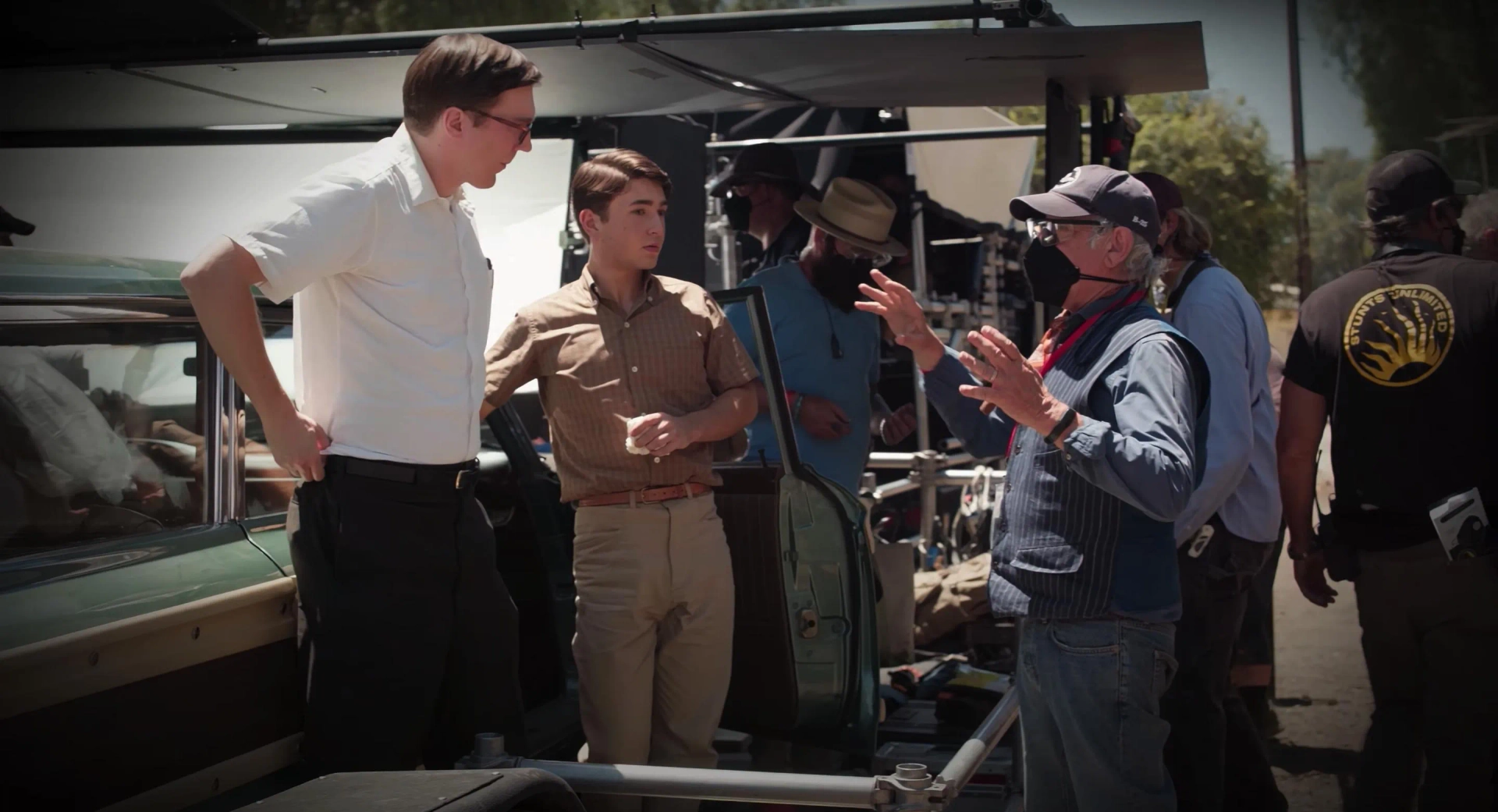 Steven Spielberg, Paul Dano, and Gabriel LaBelle in The Fabelmans (2022)