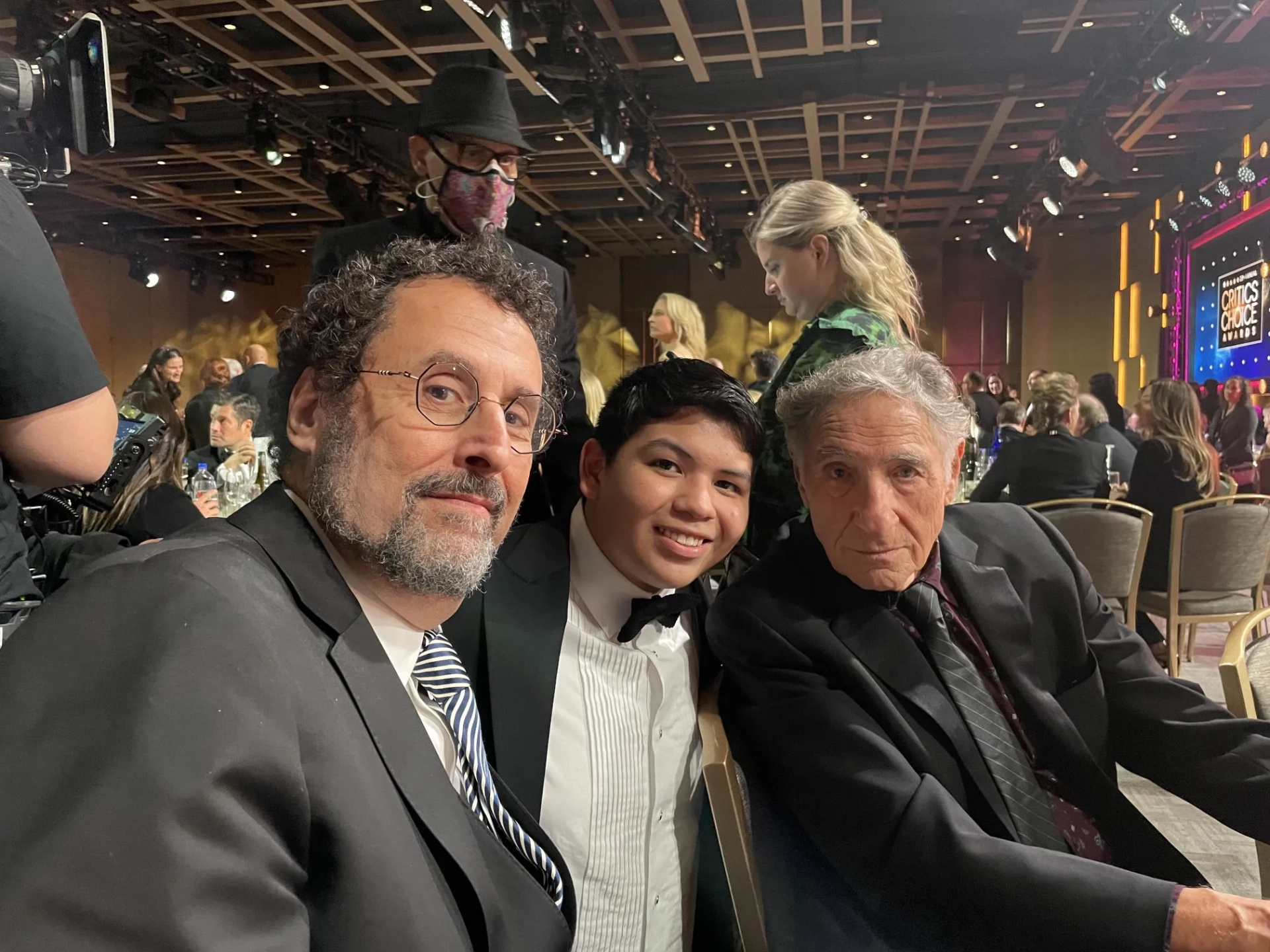 Judd Hirsch, Tony Kushner, and Lane Factor at an event for The Fabelmans (2022)