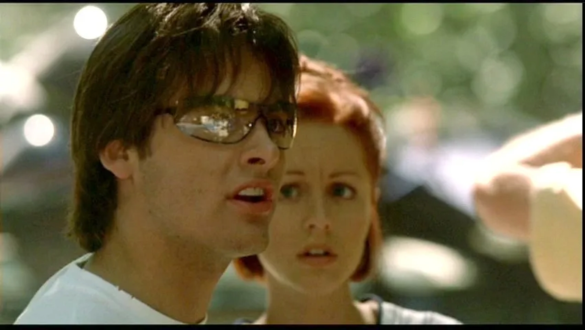 Lindy Booth and Kevin Zegers in Wrong Turn (2003)