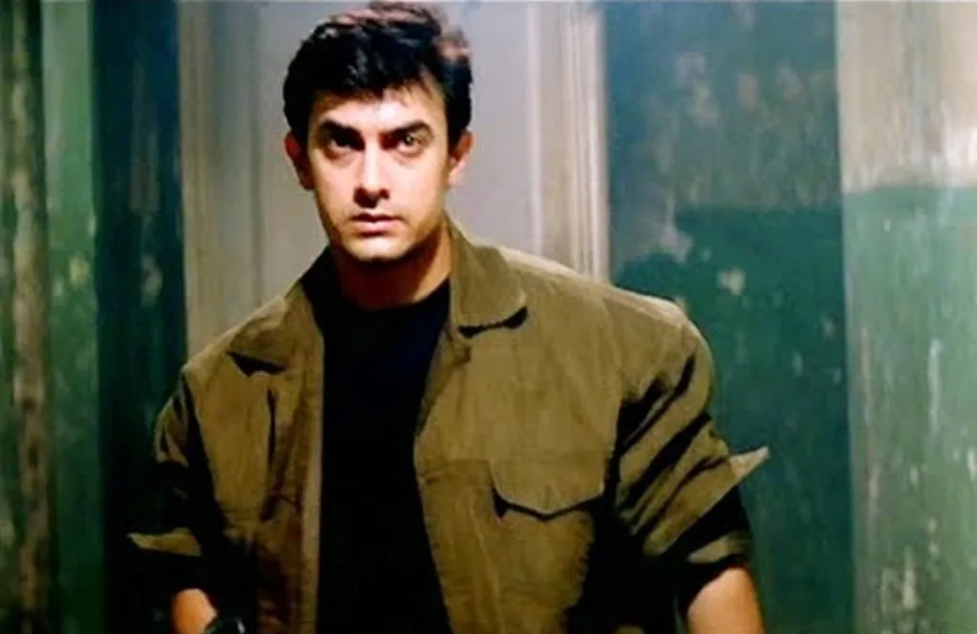 Aamir Khan in Sarfarosh (1999)