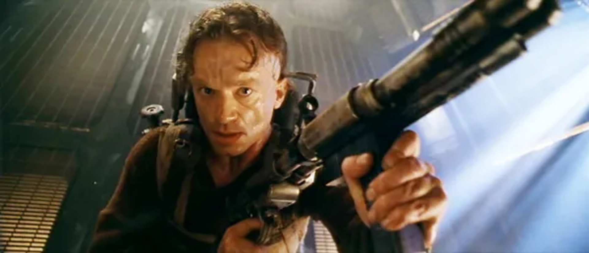 Dominique Pinon in Alien: Resurrection (1997)