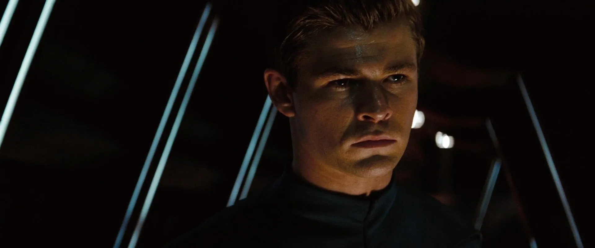 Chris Hemsworth in Star Trek (2009)