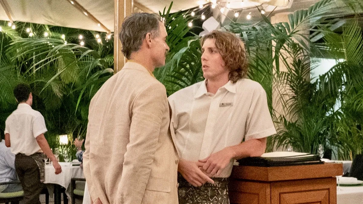 Murray Bartlett and Lukas Gage in The White Lotus (2021)