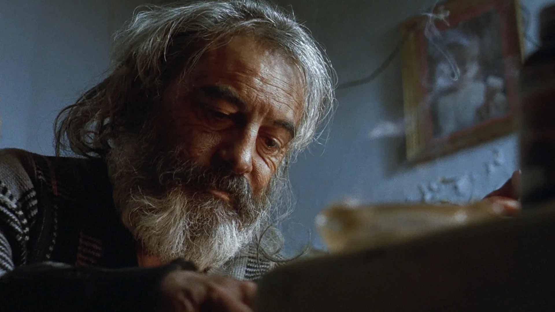 Emilio Echevarría in Amores Perros (2000)