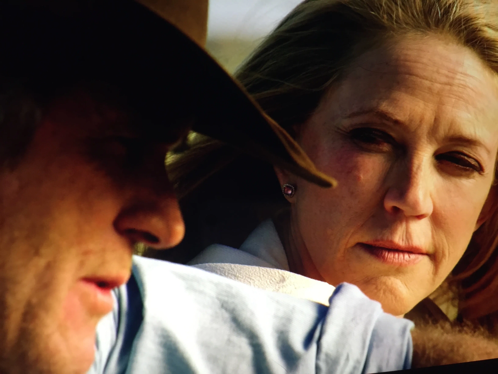 Ally Walker and Robert Taylor in Longmire (2012)