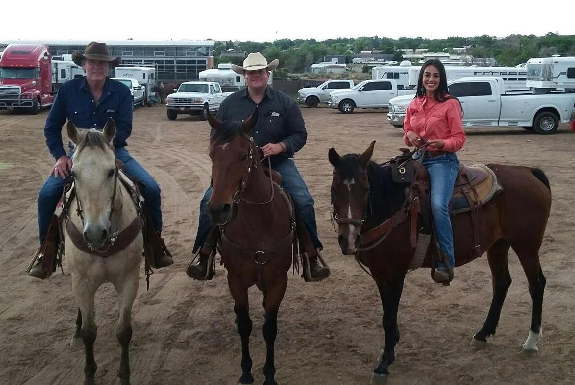 Robert Taylor, Adam Bartley, & Tsailii Rogers BTS Longmire (2016)