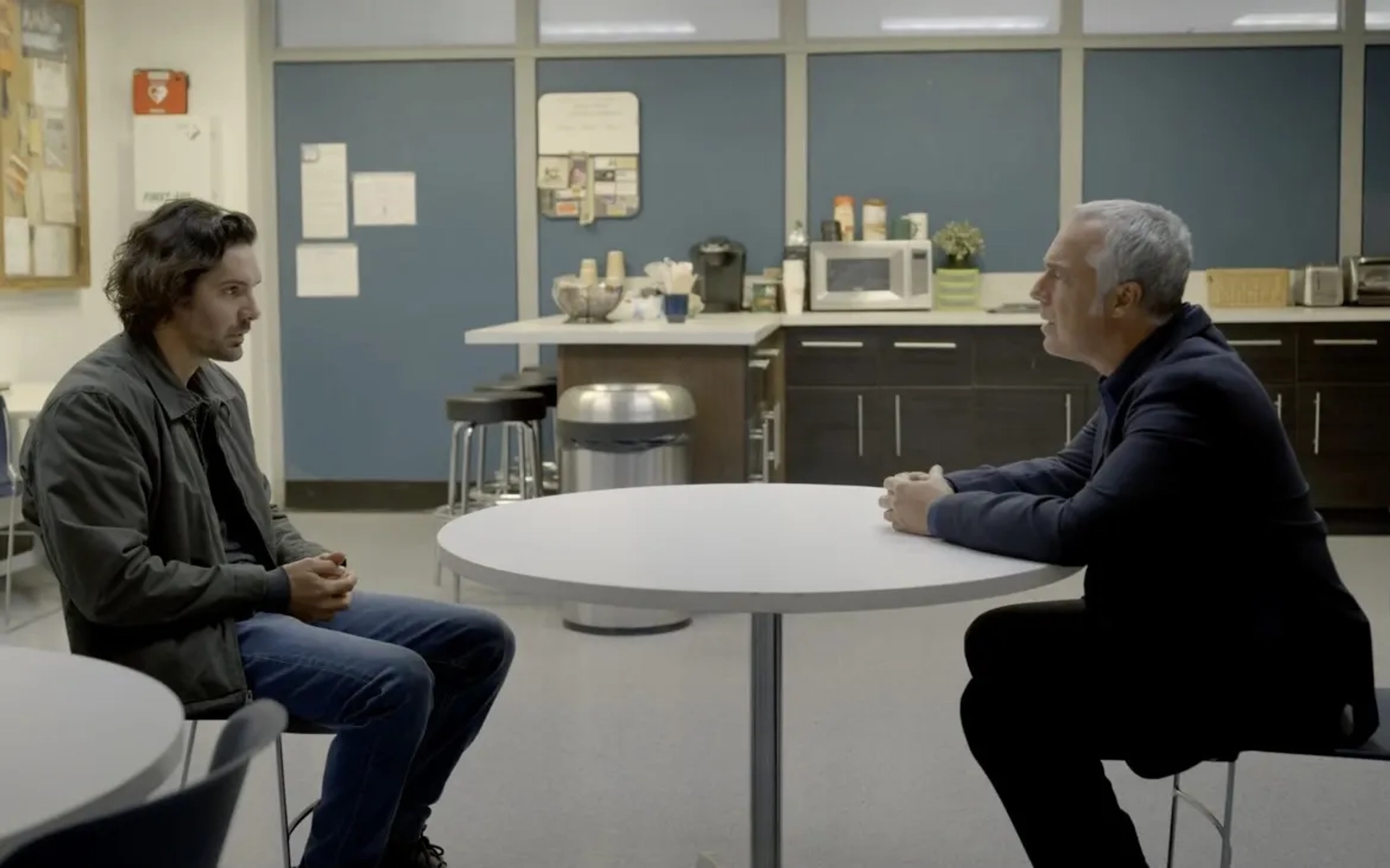 Titus Welliver and Ezequiel Stremiz in Bosch: The Greater Good (2021)