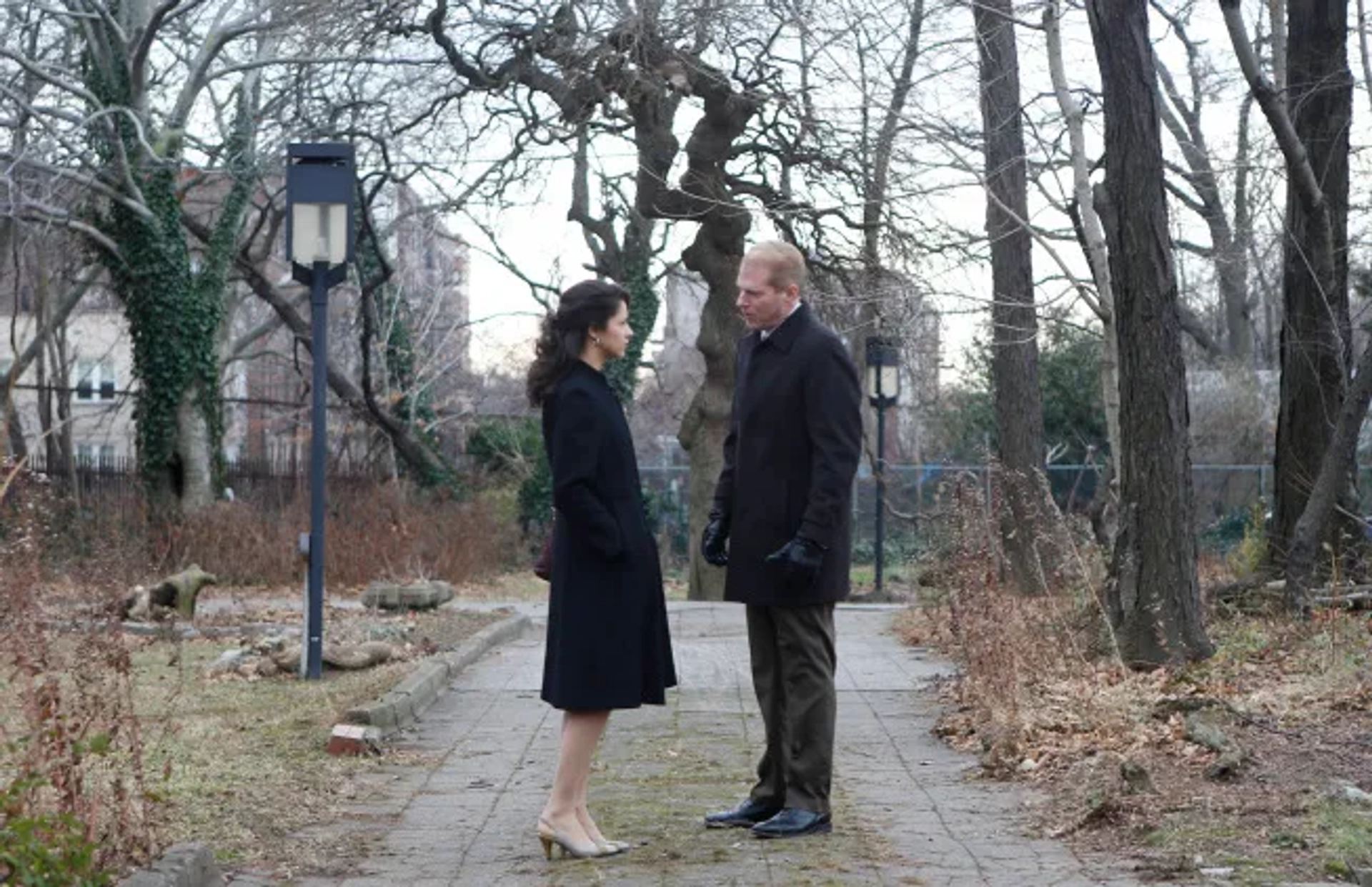 Noah Emmerich and Annet Mahendru in The Americans (2013)