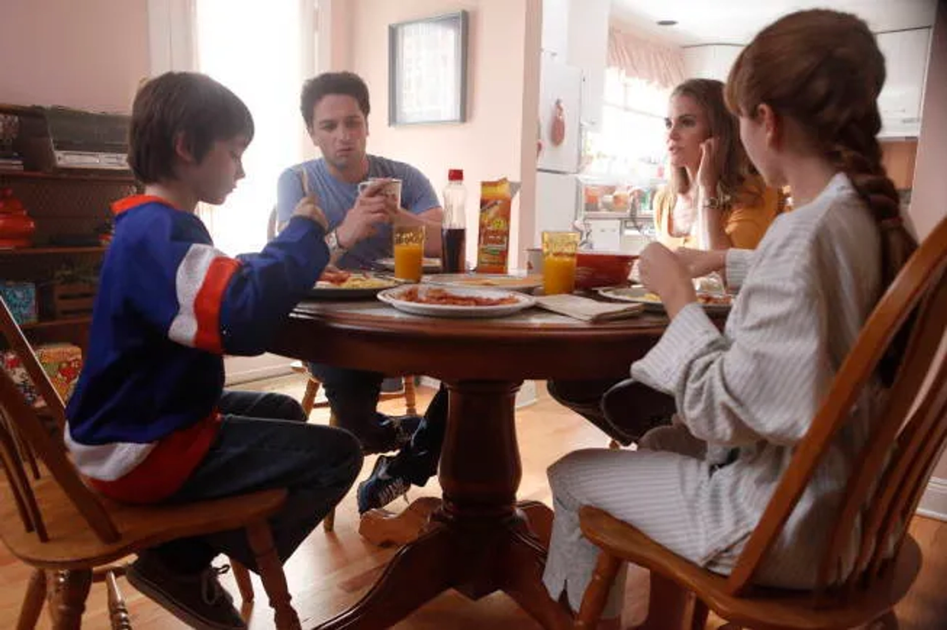 Keri Russell, Matthew Rhys, Holly Taylor, and Keidrich Sellati in The Americans (2013)