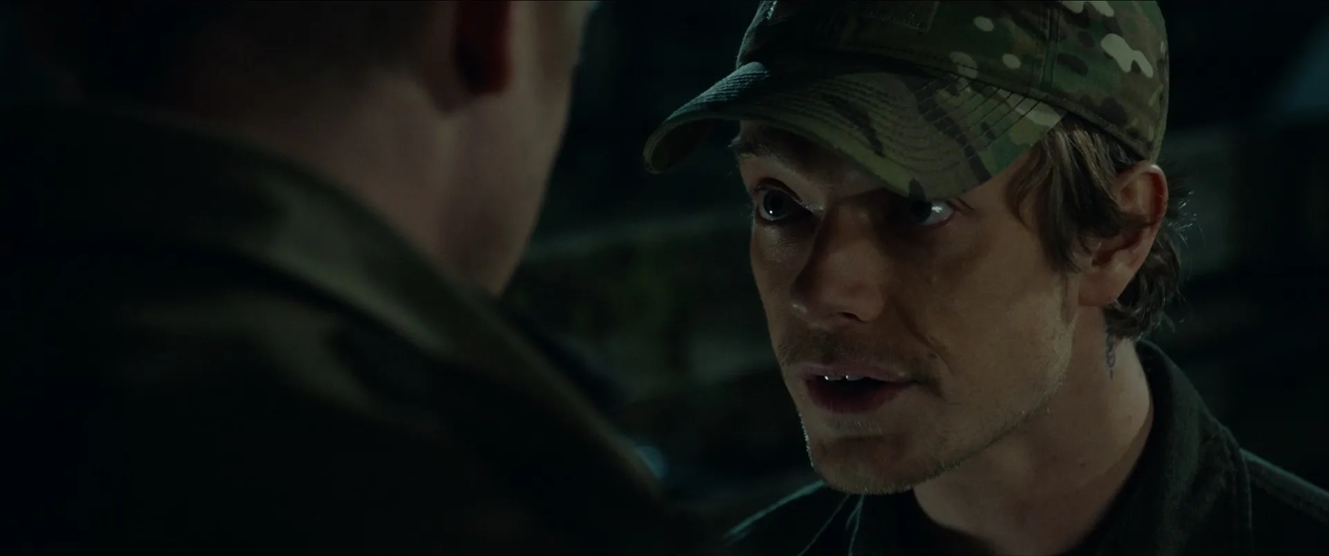 Alfie Allen in The Predator (2018)