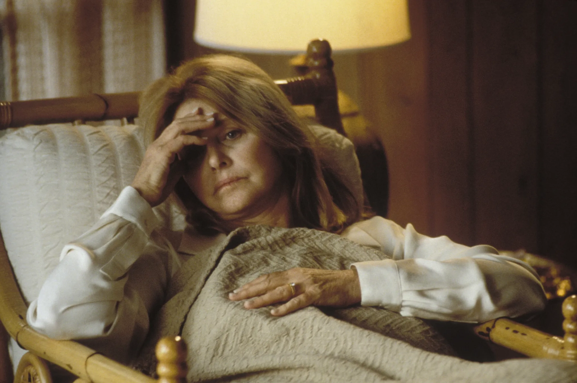 Melinda Dillon in Magnolia (1999)